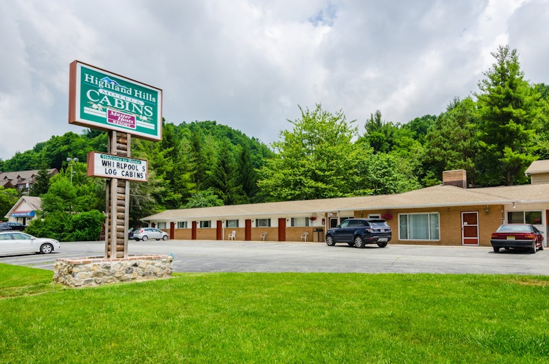 Highland Hills Cabins Master Hosts Resort