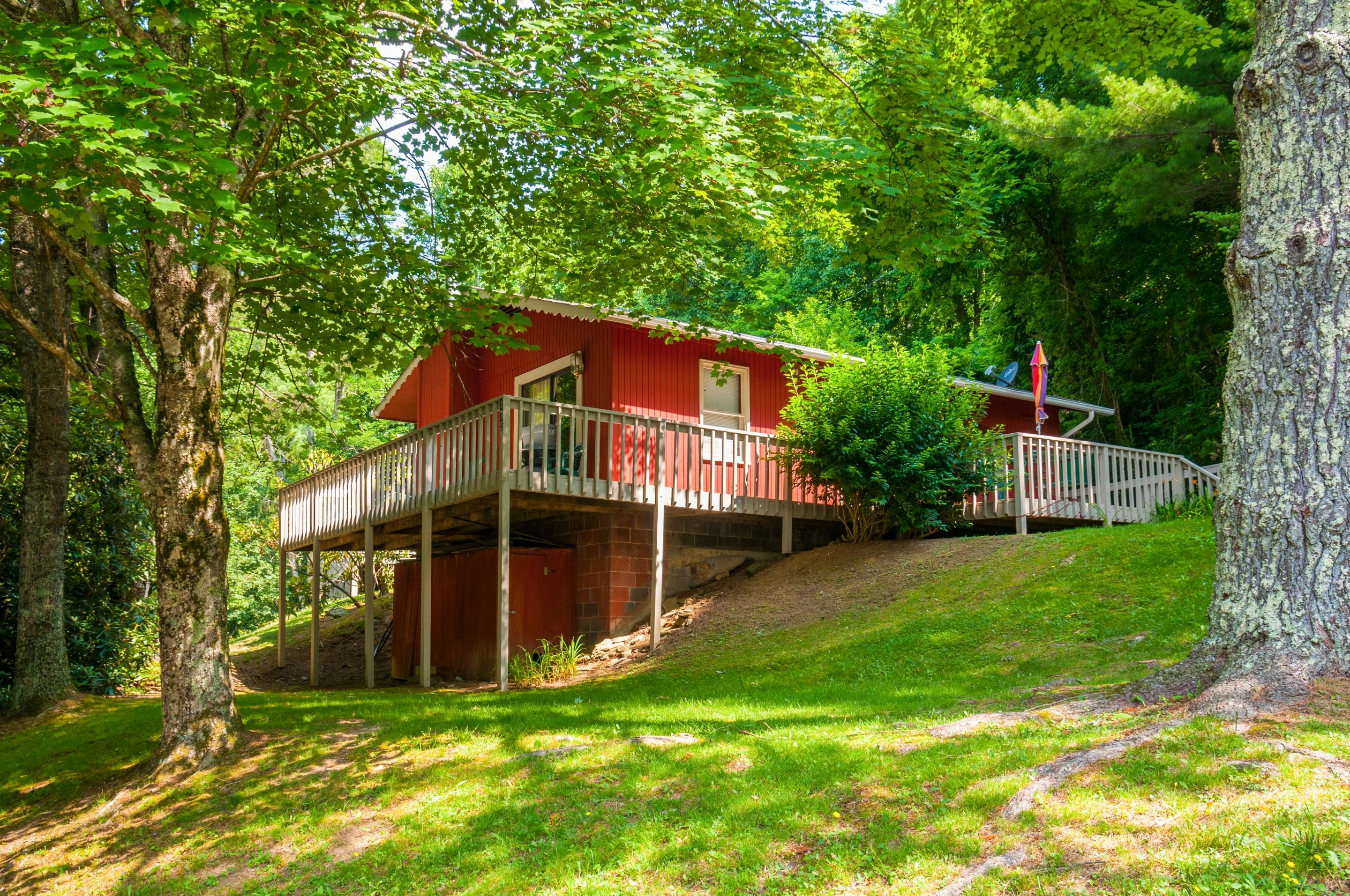 Highland Hills Cabins Master Hosts Resort