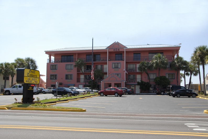 Gulf Towers Resort Motel