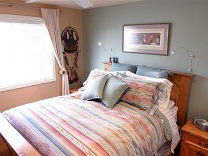 Sleeping Bulldog Bed and Breakfast