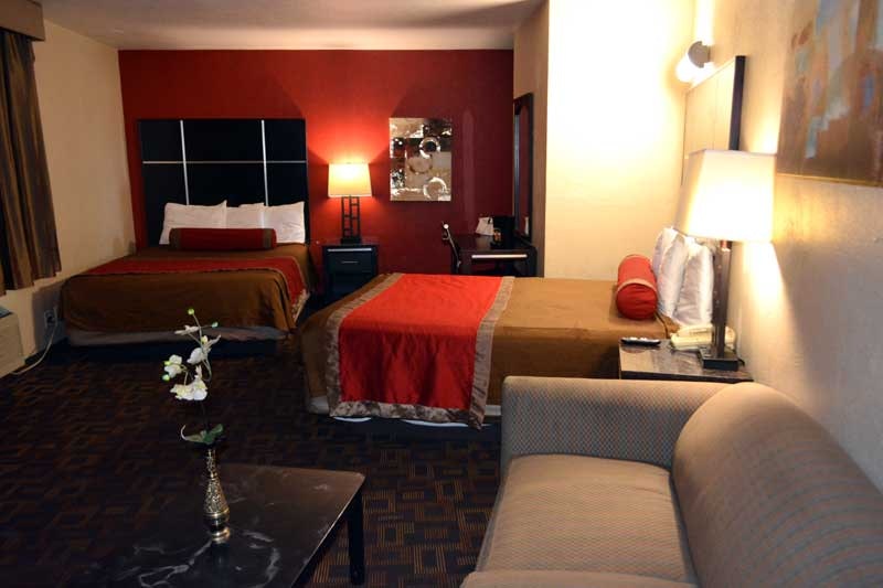 Harbor Inn and Suites