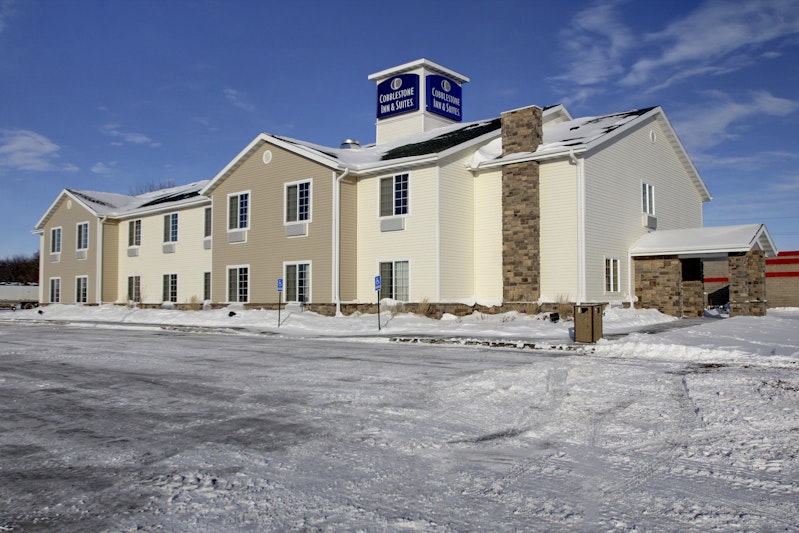 Cobblestone Inn Suites – Carrington