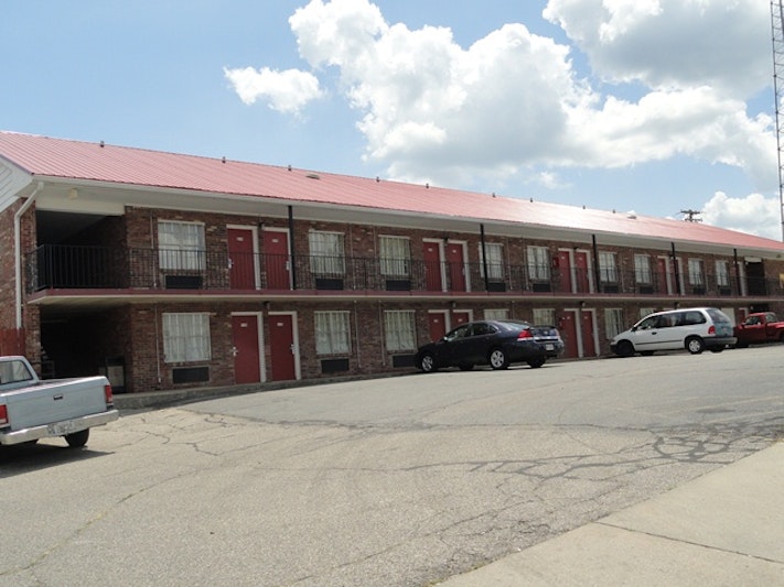 Red Carpet Inn Terre Haute
