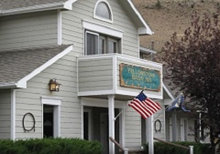 Yellowstone Basin Inn