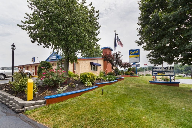 Scottish Inns New Cumberland