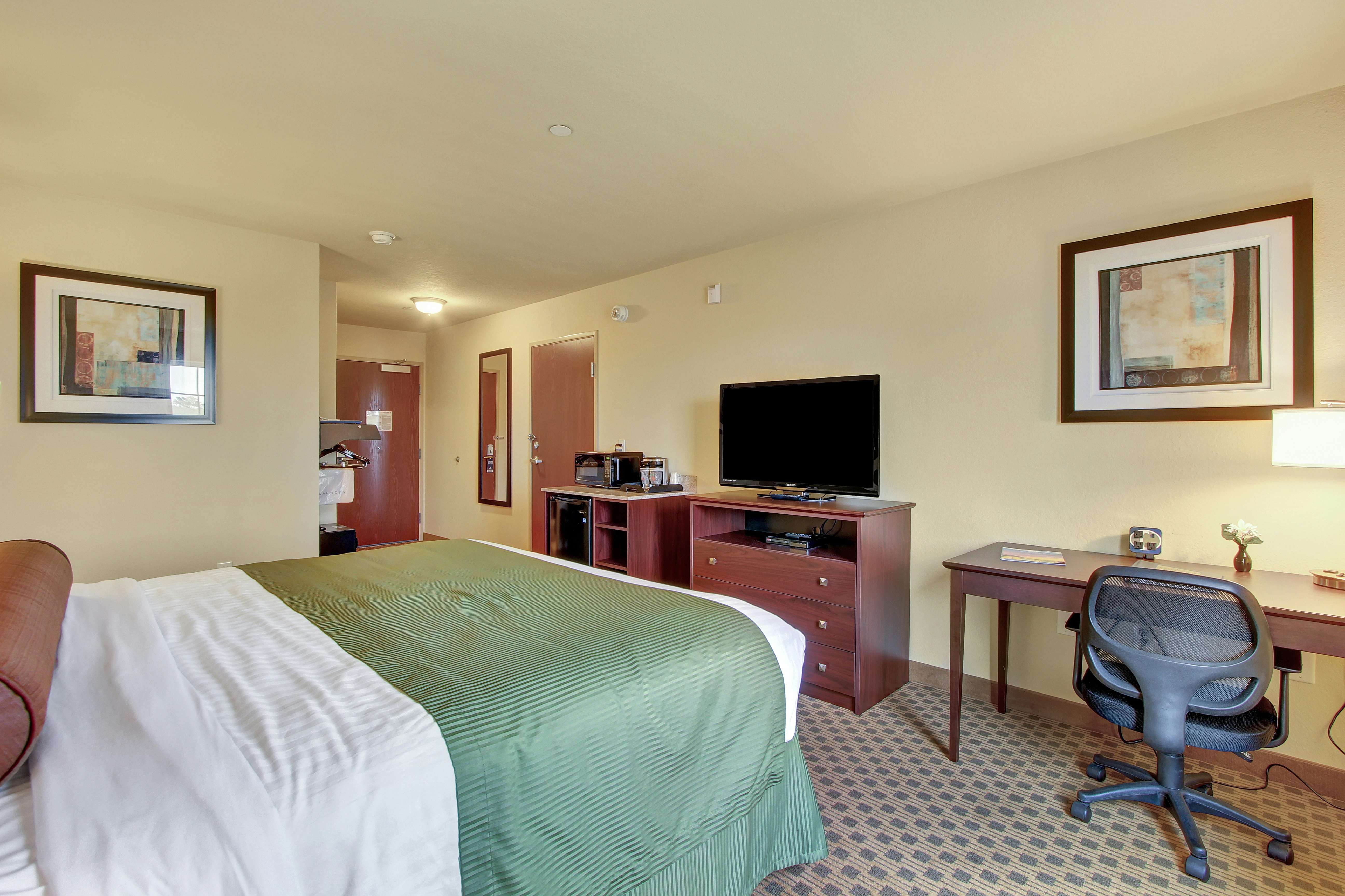Cobblestone Hotel Suites – Waynesboro