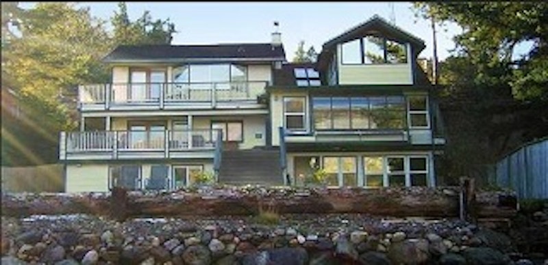 Beachside Villa Luxury Inn