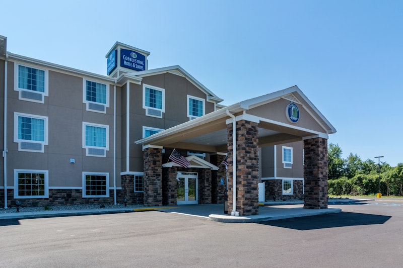 Cobblestone Hotel Suites – Greenville