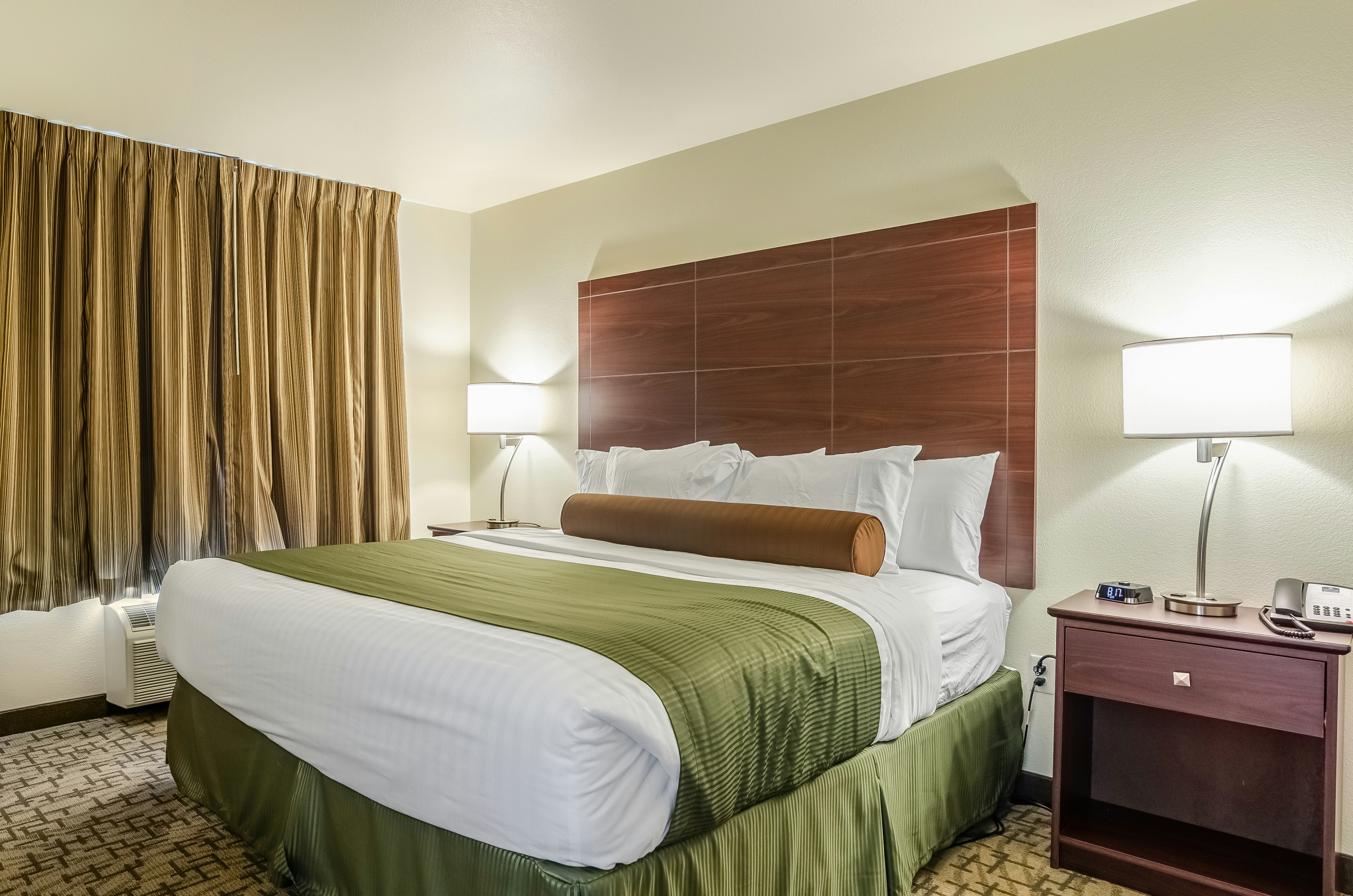 Cobblestone Inn Suites – Bridgeport