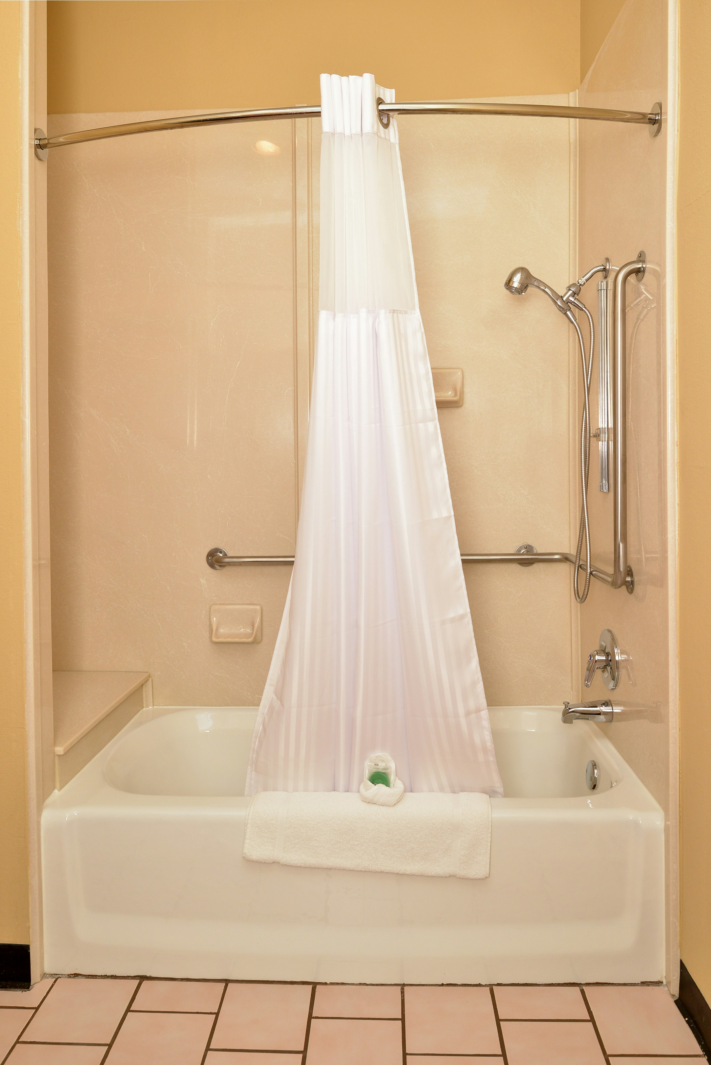 Boarders Inn Suites by Cobblestone Hotels – Ardmore