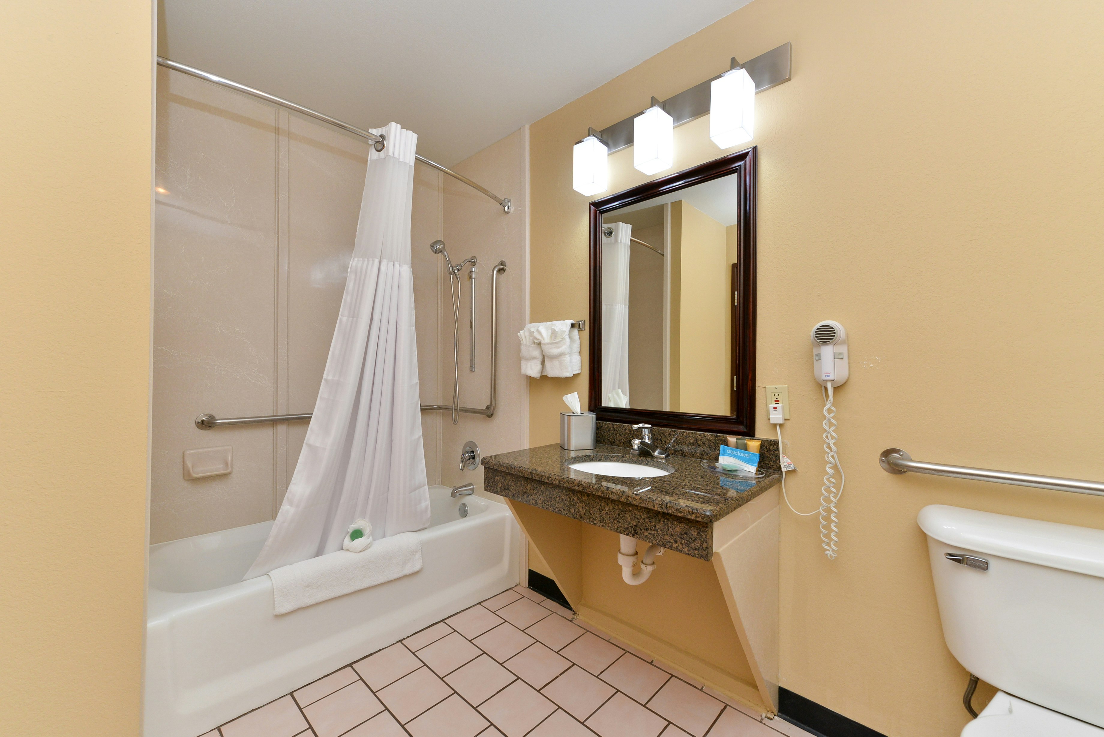 Boarders Inn Suites by Cobblestone Hotels – Ardmore