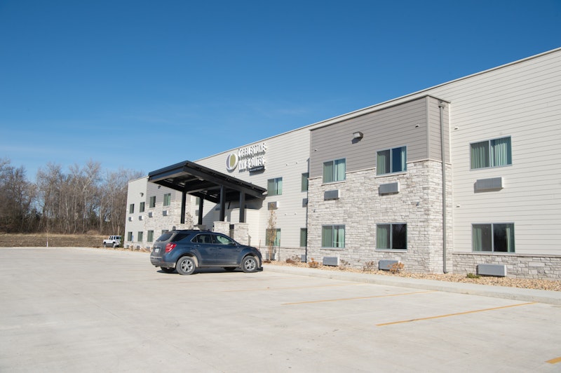 Cobblestone Inn Suites – Forest City