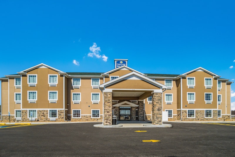 Cobblestone Hotel Suites – Newport