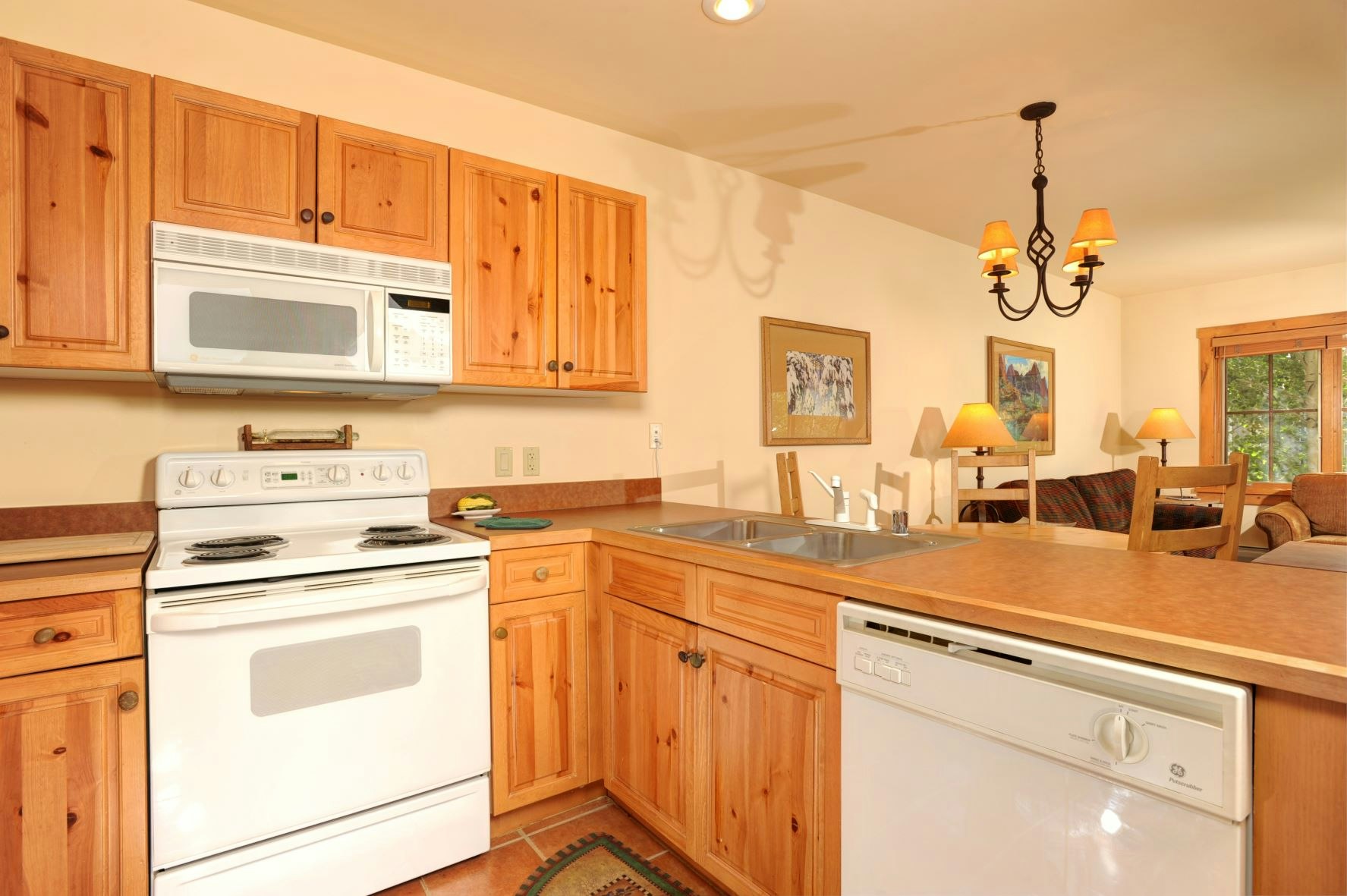 Expedition Station Condos by Vail Resorts