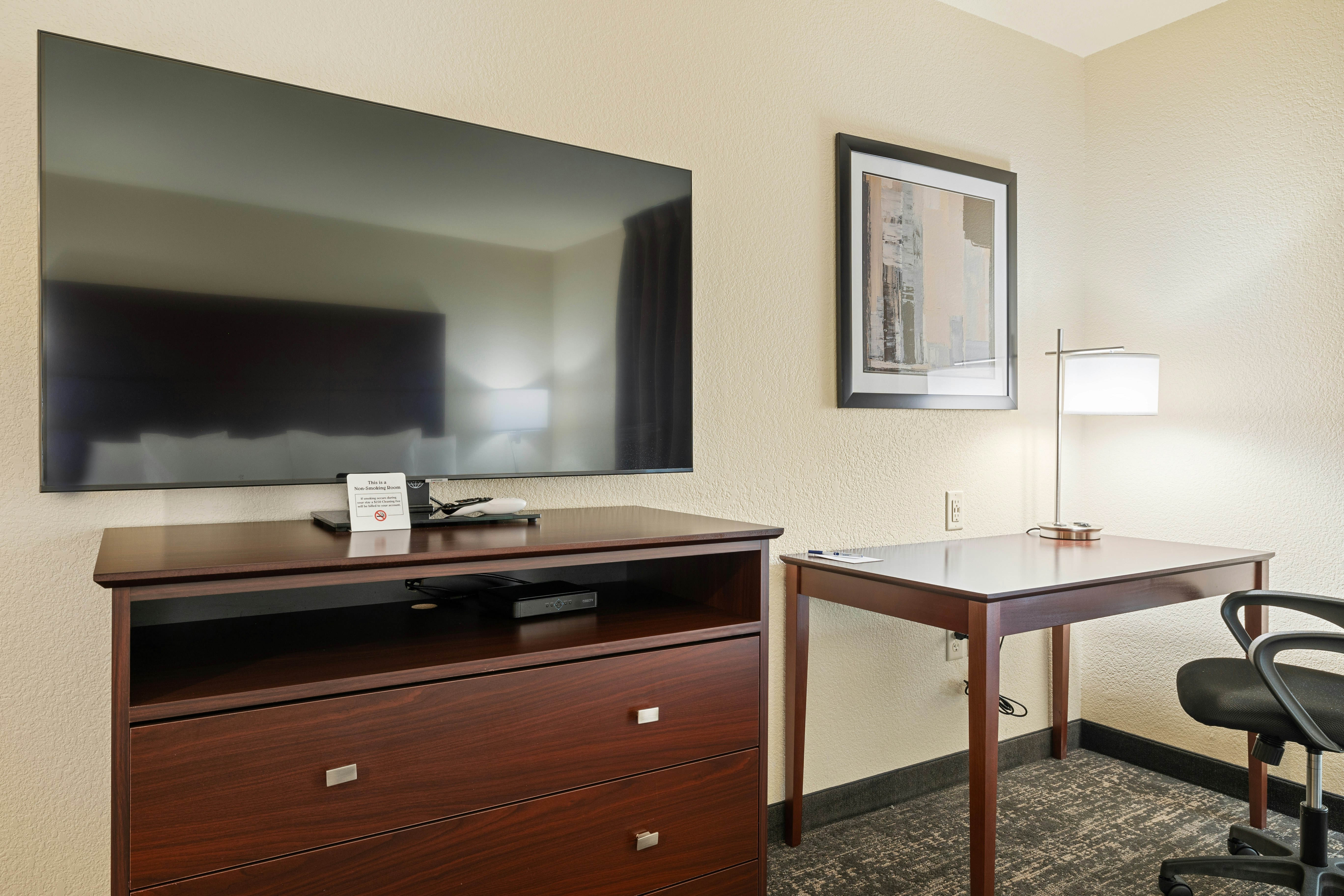 Cobblestone Hotel Suites – Alpine