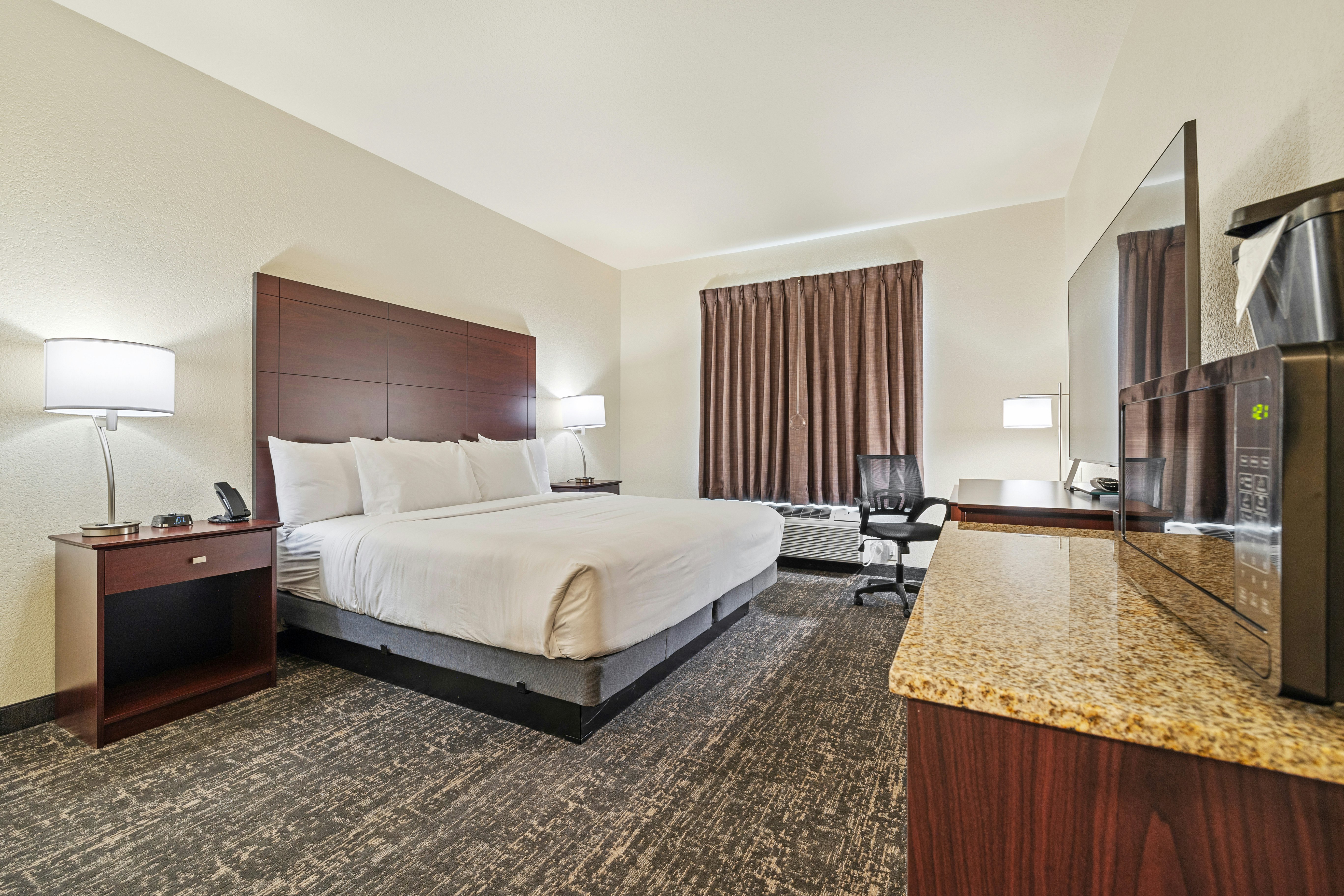 Cobblestone Hotel Suites – Alpine