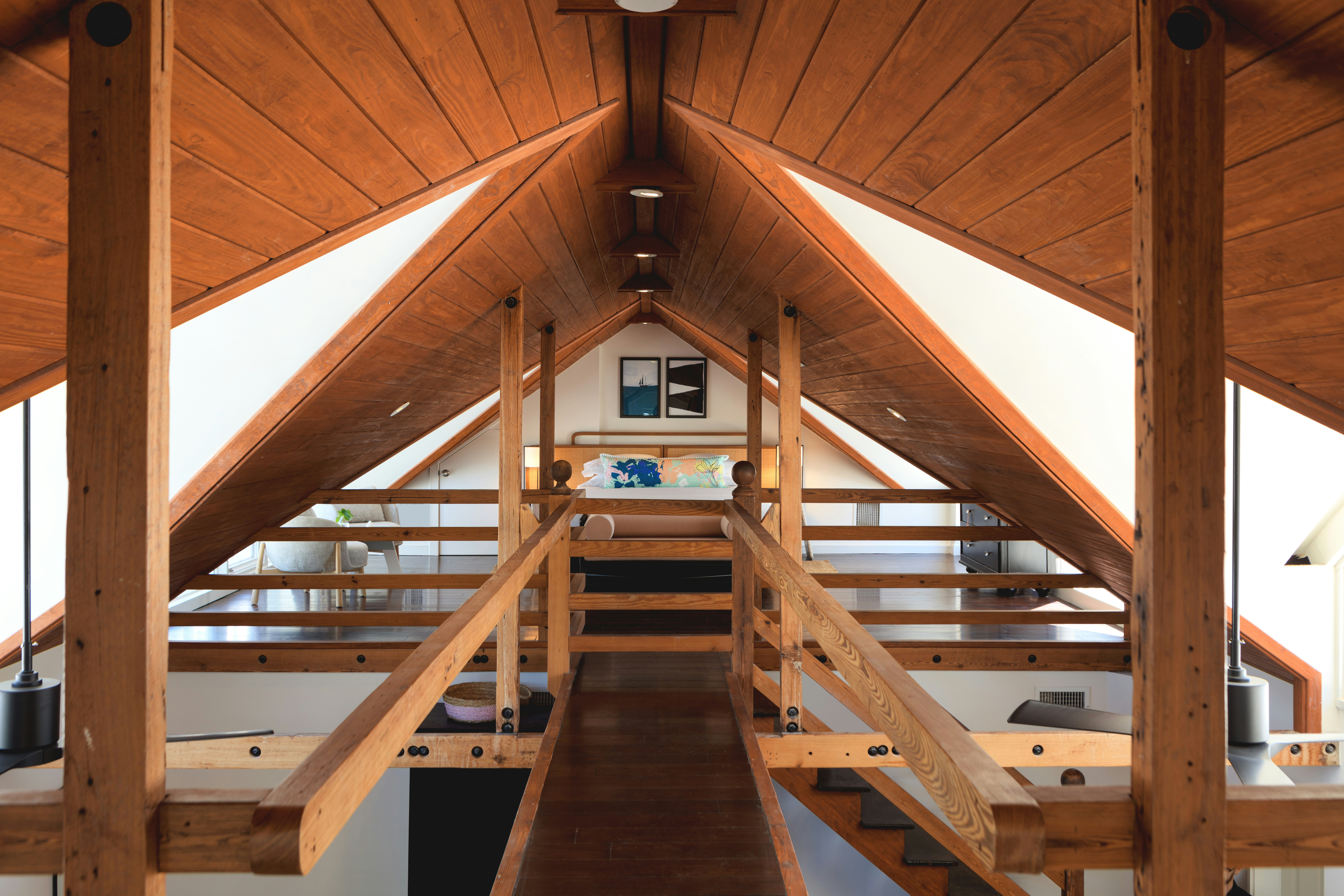 Hemingway King Suite - Bedroom