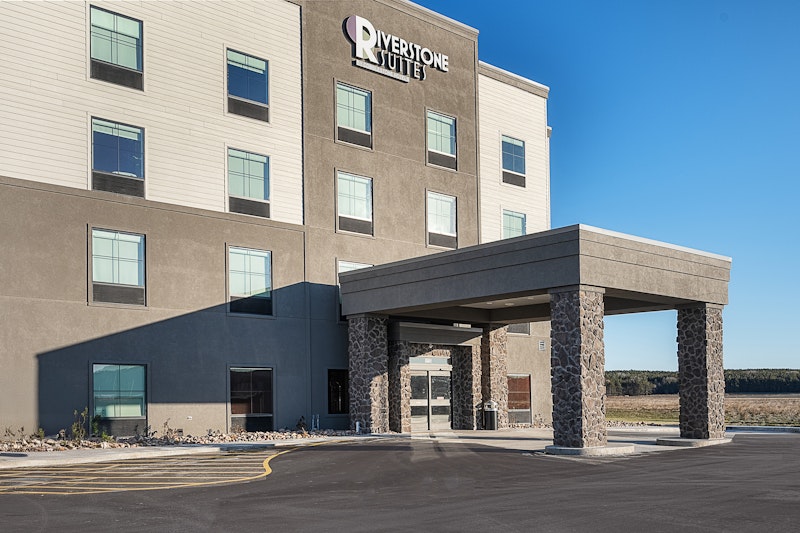 Riverstone Suites – Chippewa Falls