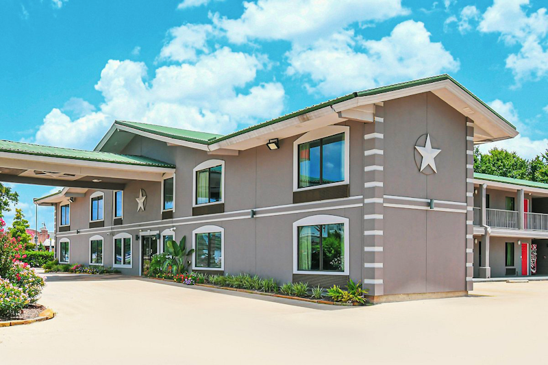 Scottish Inns Suites Shenandoah Woodlands Mall