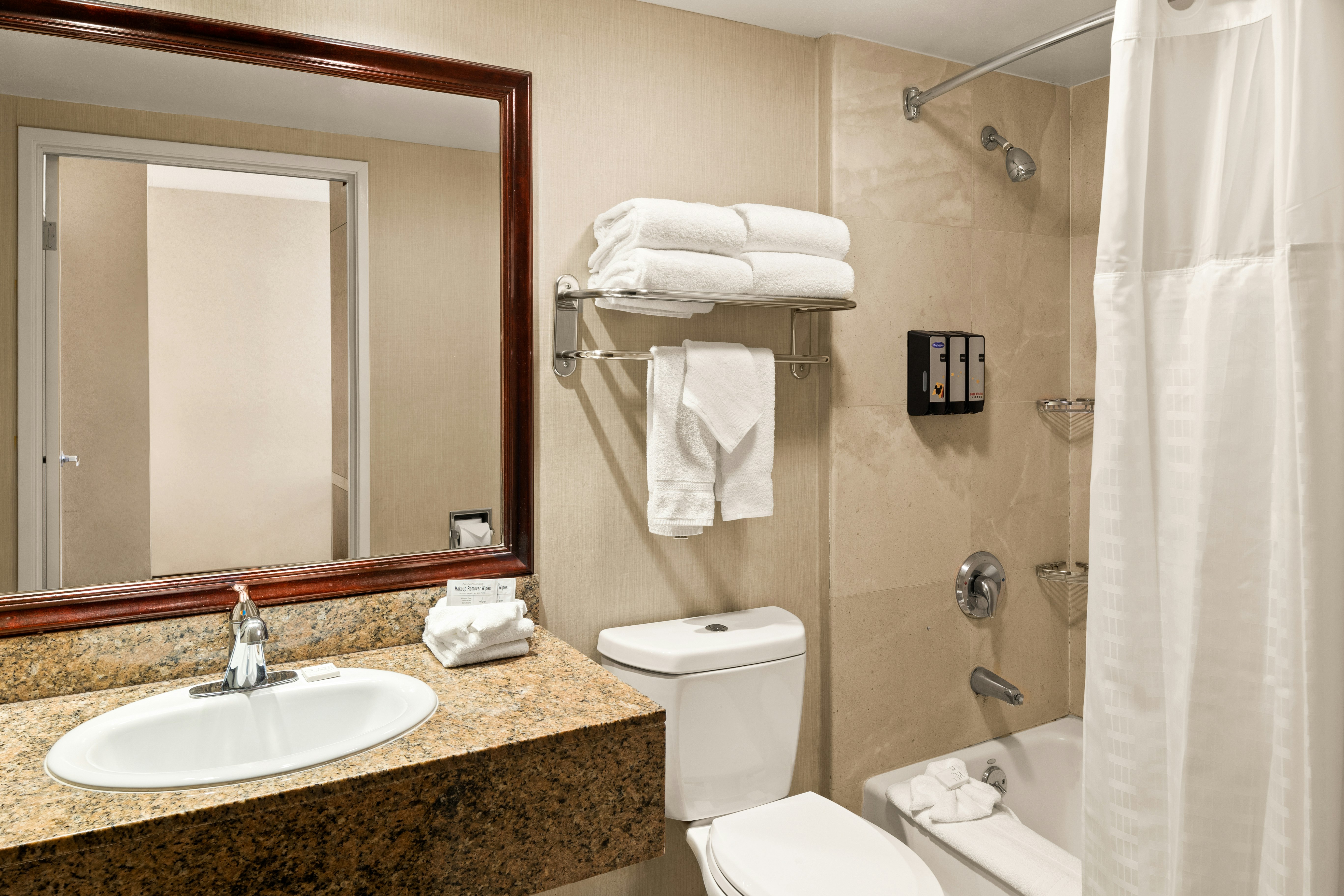Anaheim Portofino Inn Suites