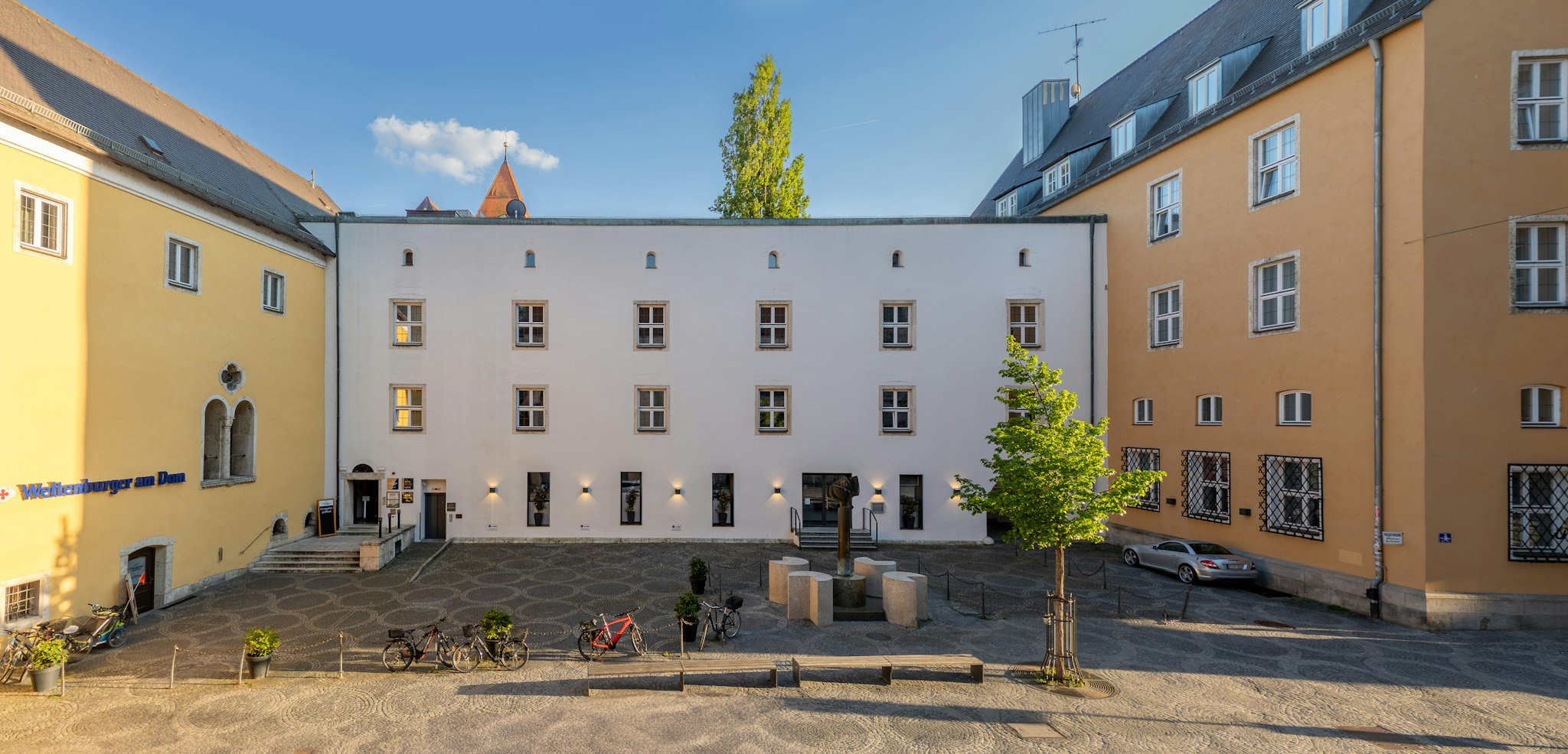 Venue cover photo