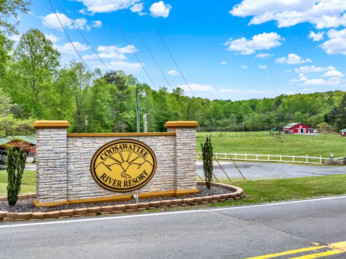Coosawattee River Resort