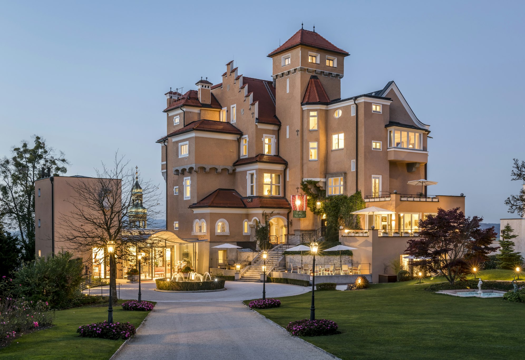 Hotel Schloss Mönchstein