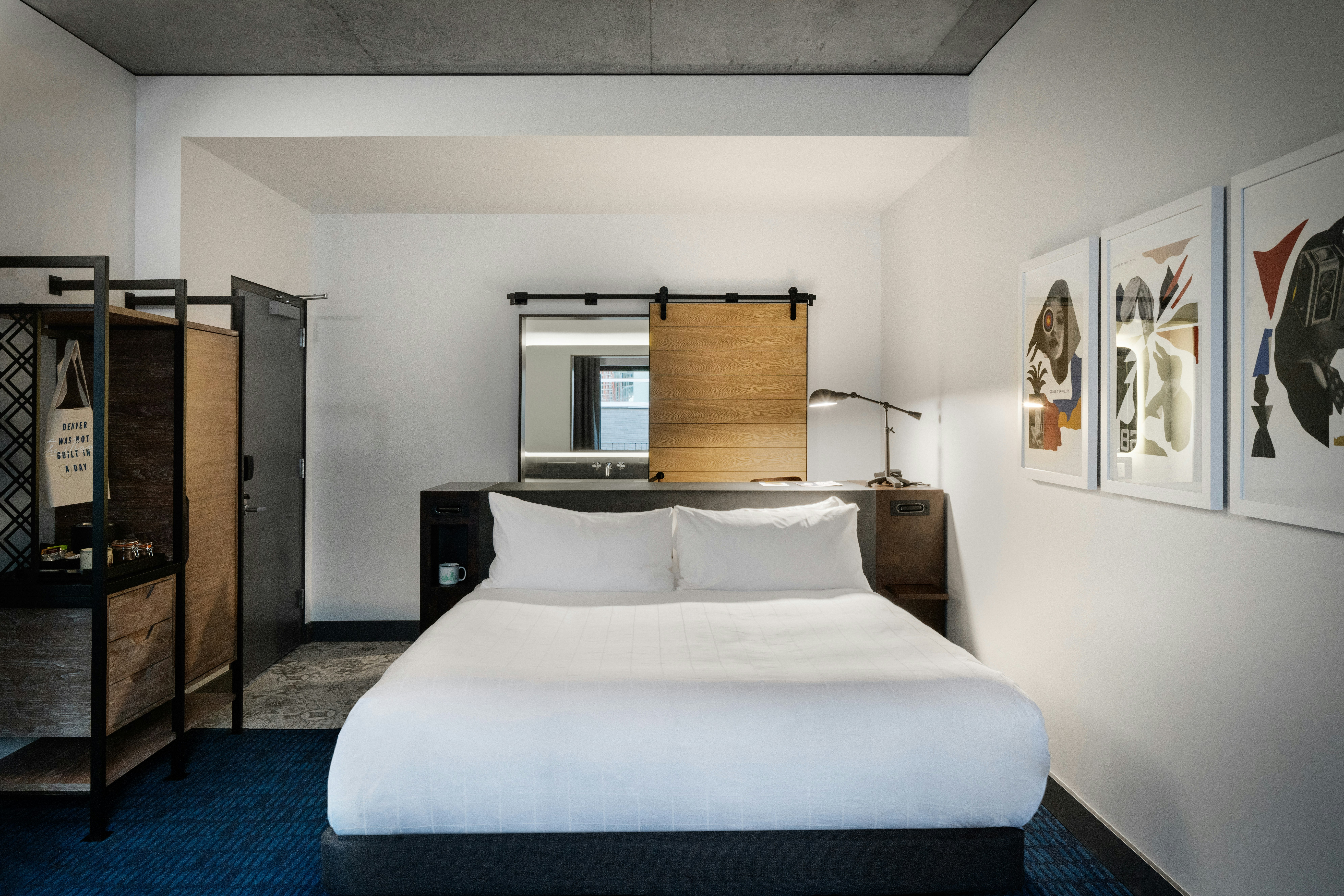 Maven Hotel The