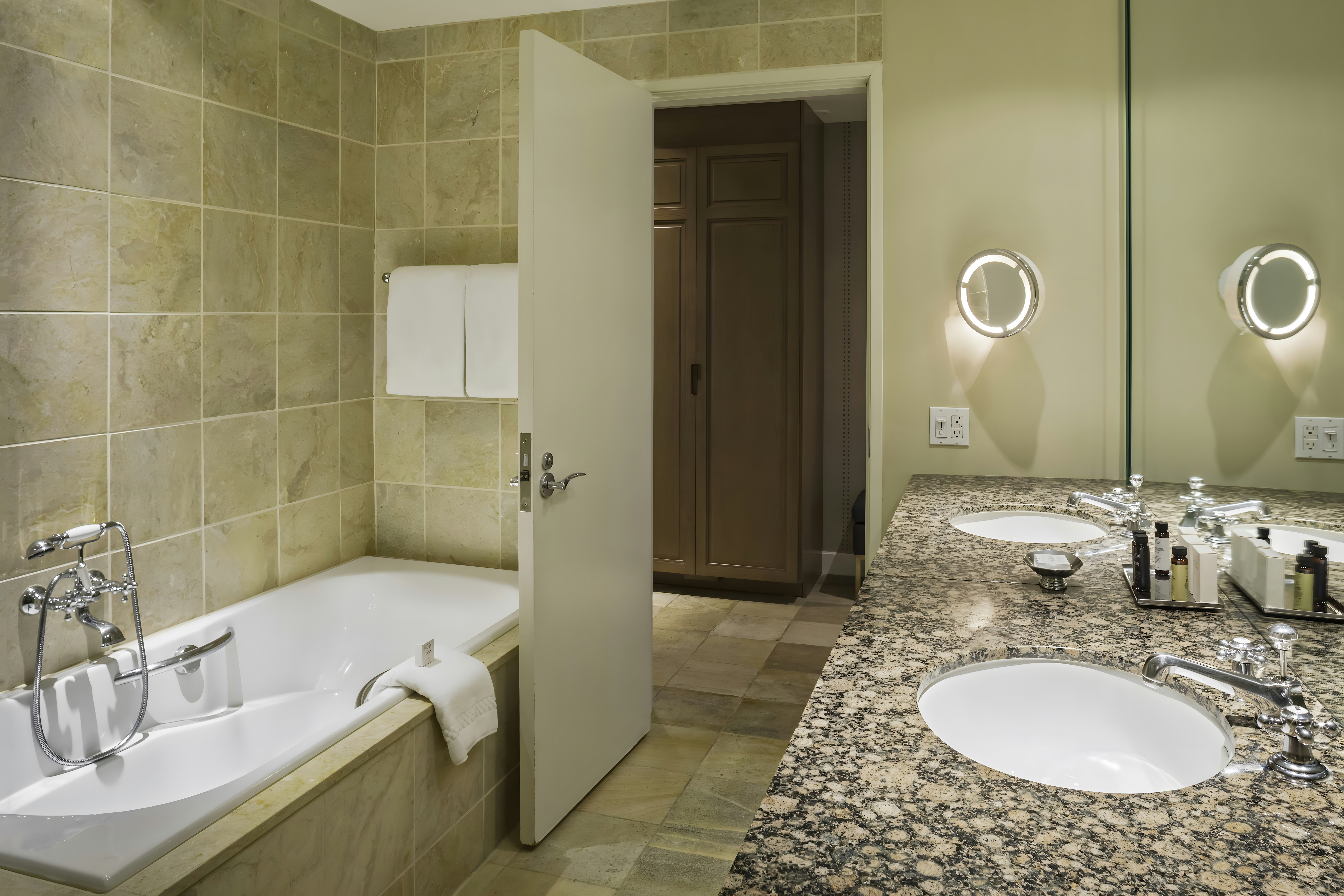Hotel Teatro