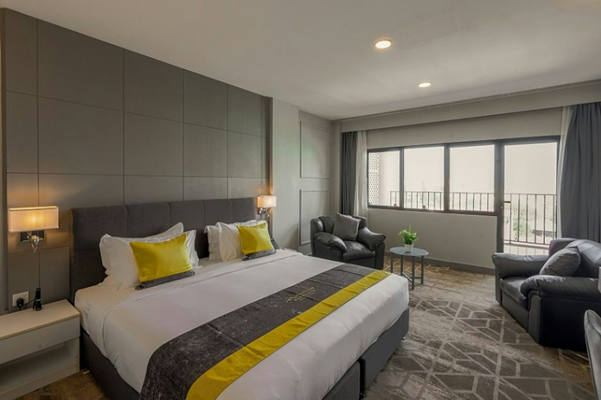 Manhattan Business Hotel