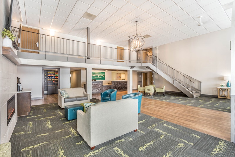 EverSpring Inn and Suites – Marshall
