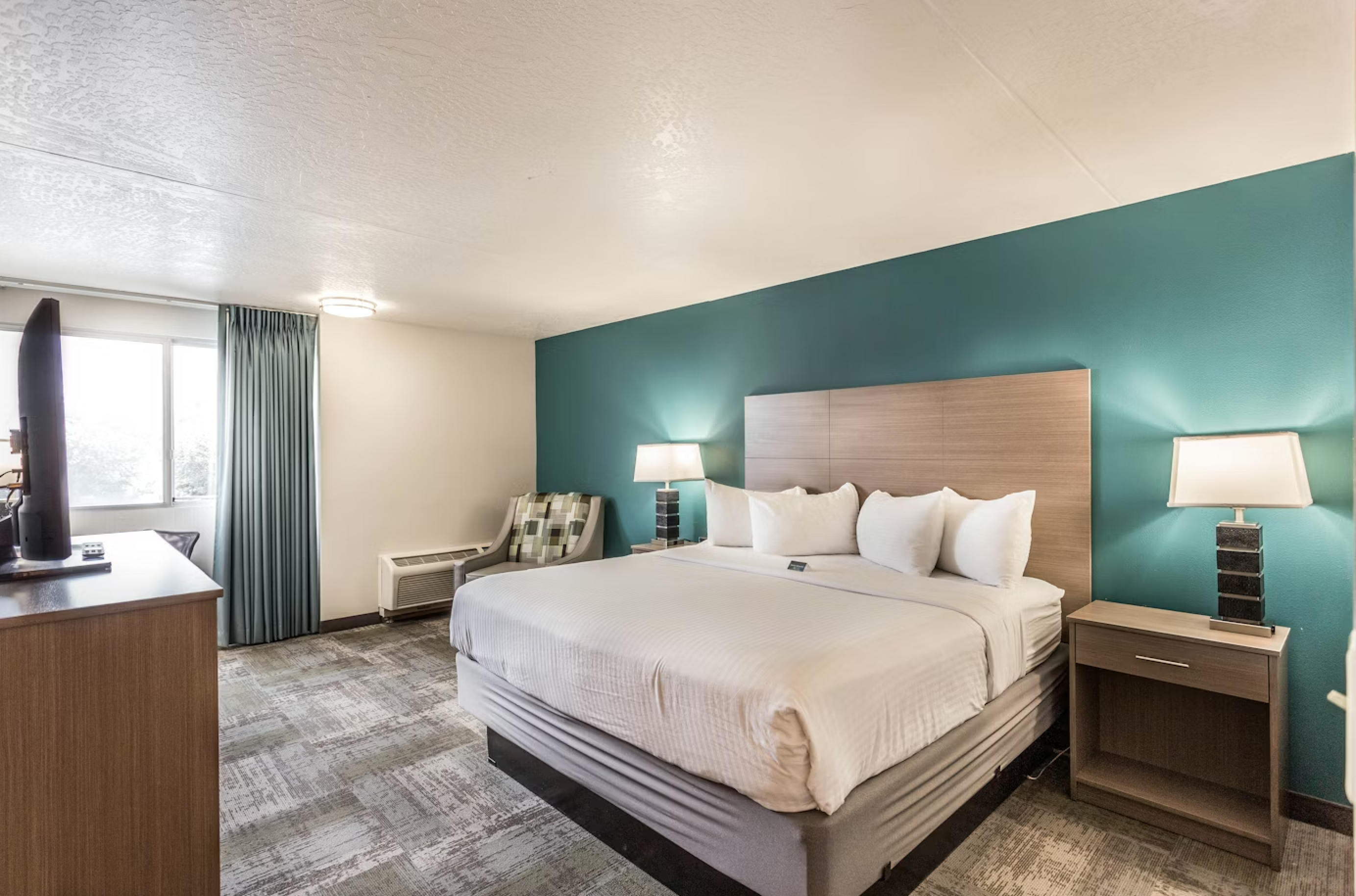 EverSpring Inn and Suites – Marshall