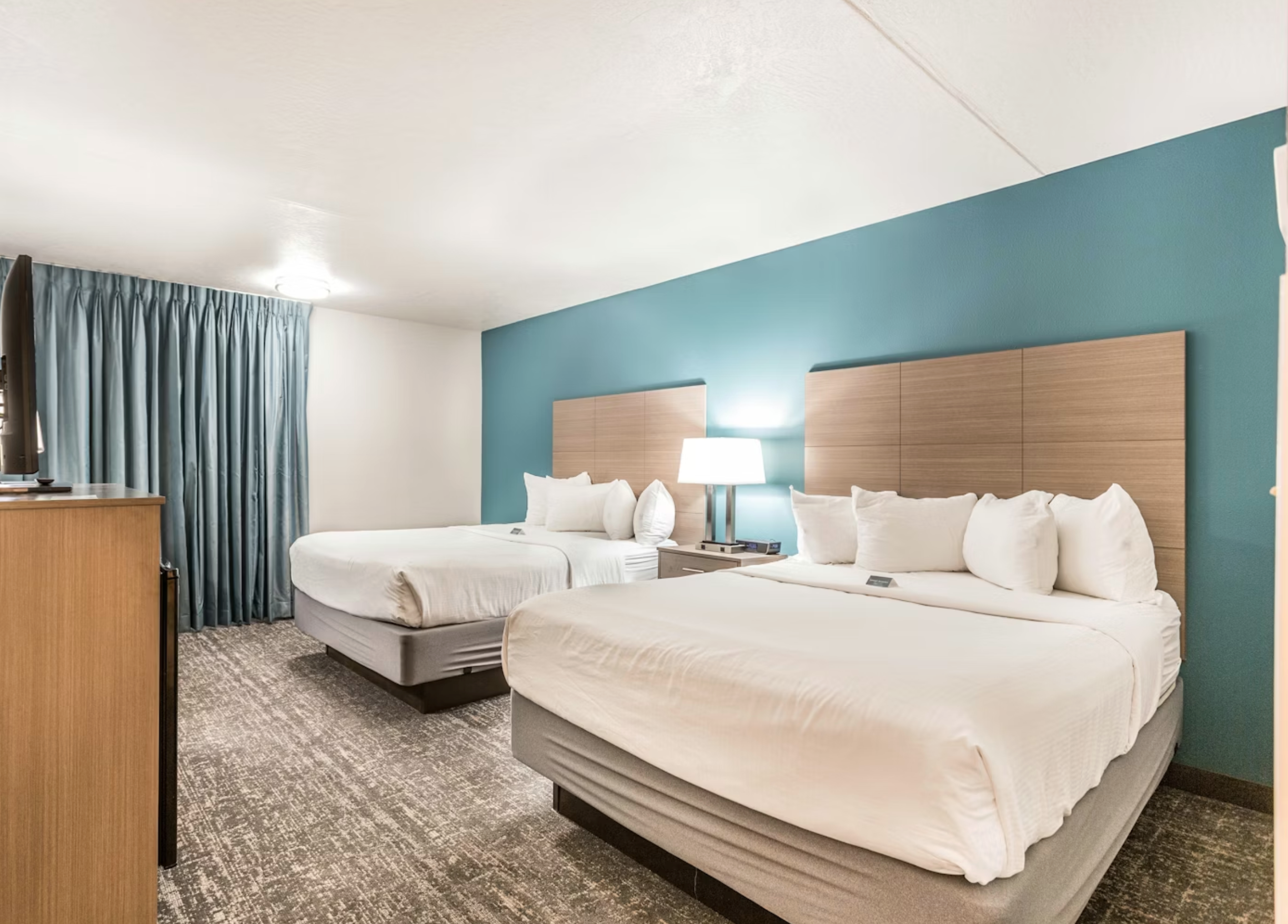 EverSpring Inn and Suites – Marshall