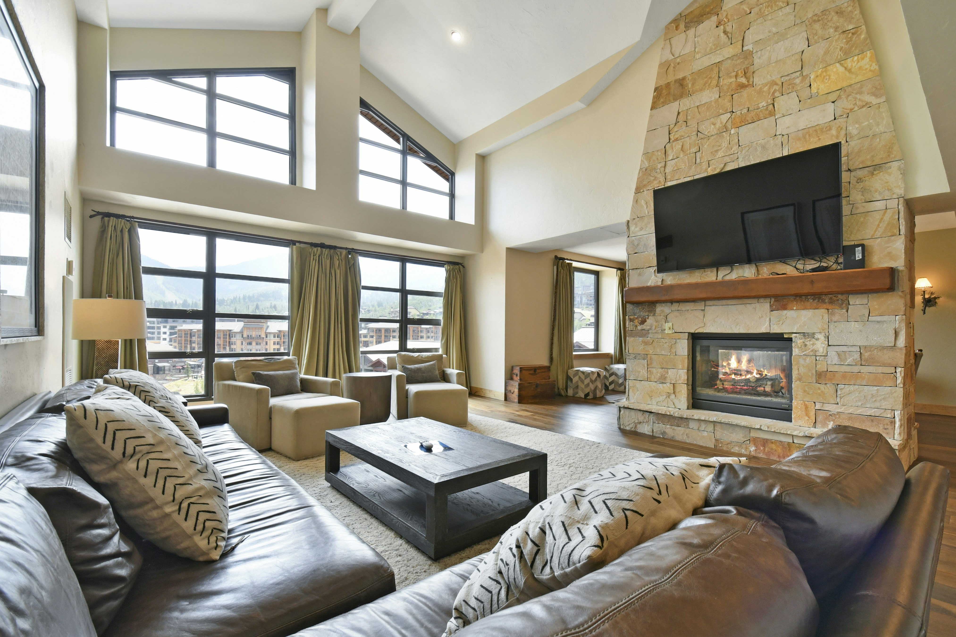 Grand Summit Hotel, a RockResort – Canyons Village