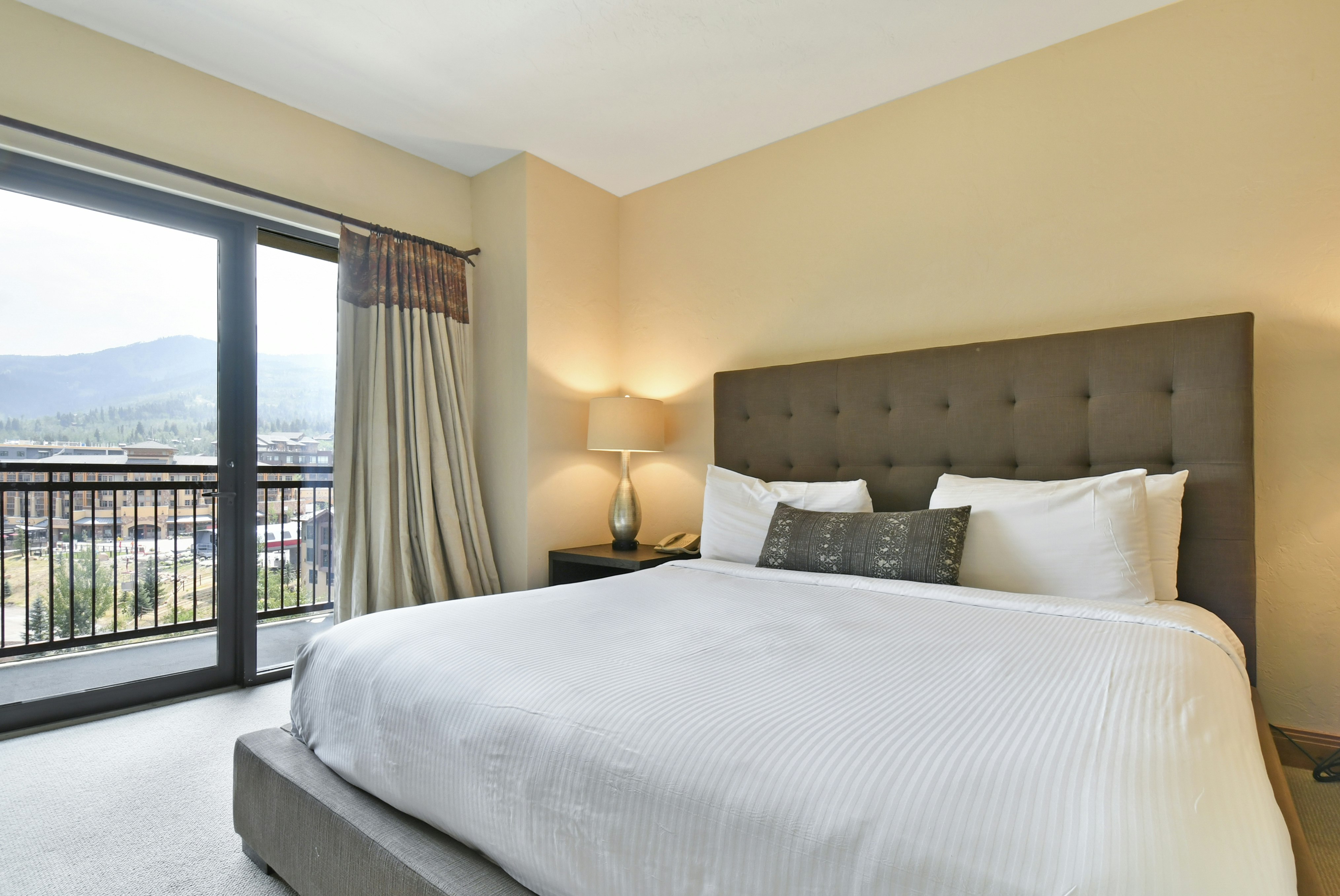 Grand Summit Hotel, a RockResort – Canyons Village
