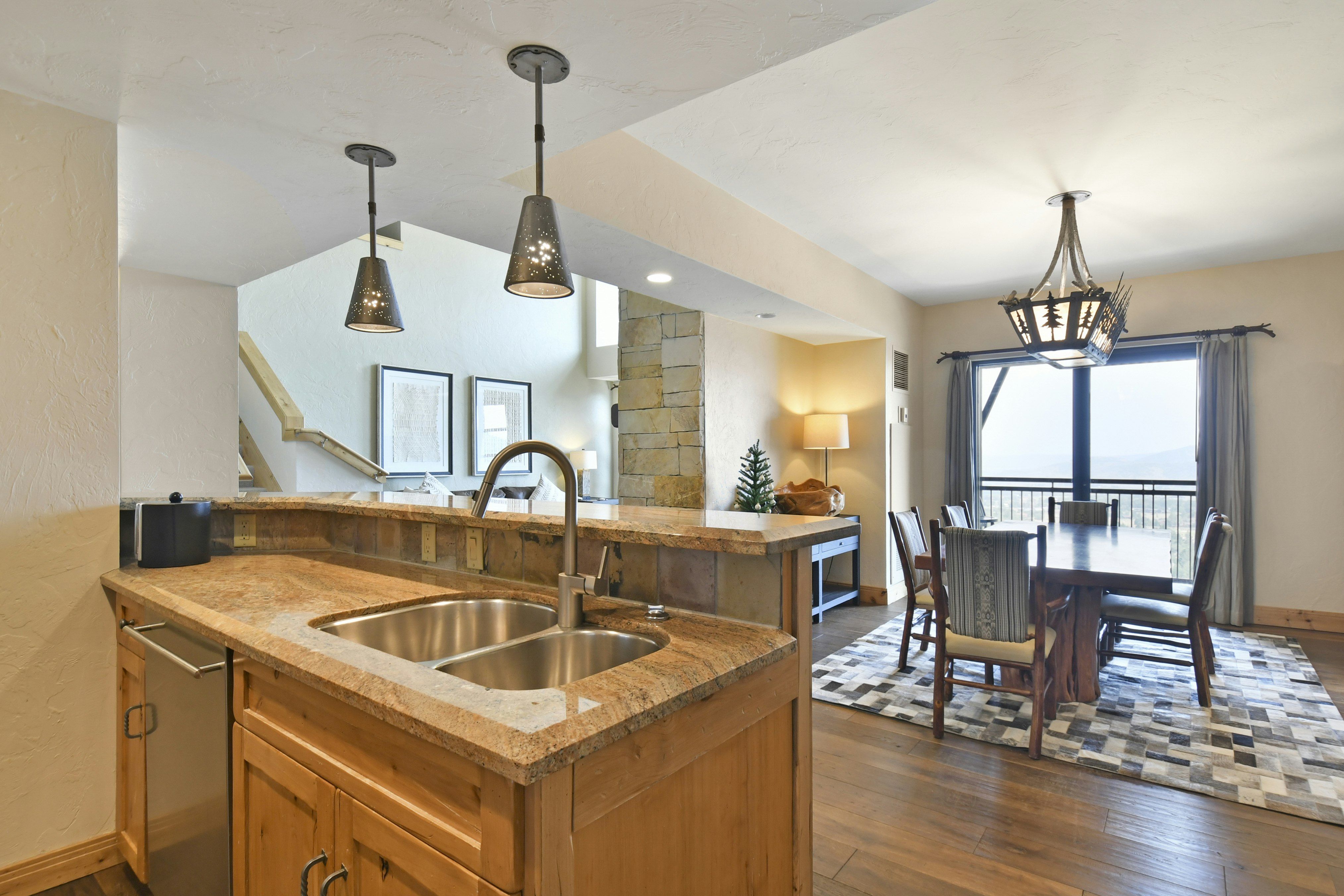 Grand Summit Hotel, a RockResort – Canyons Village
