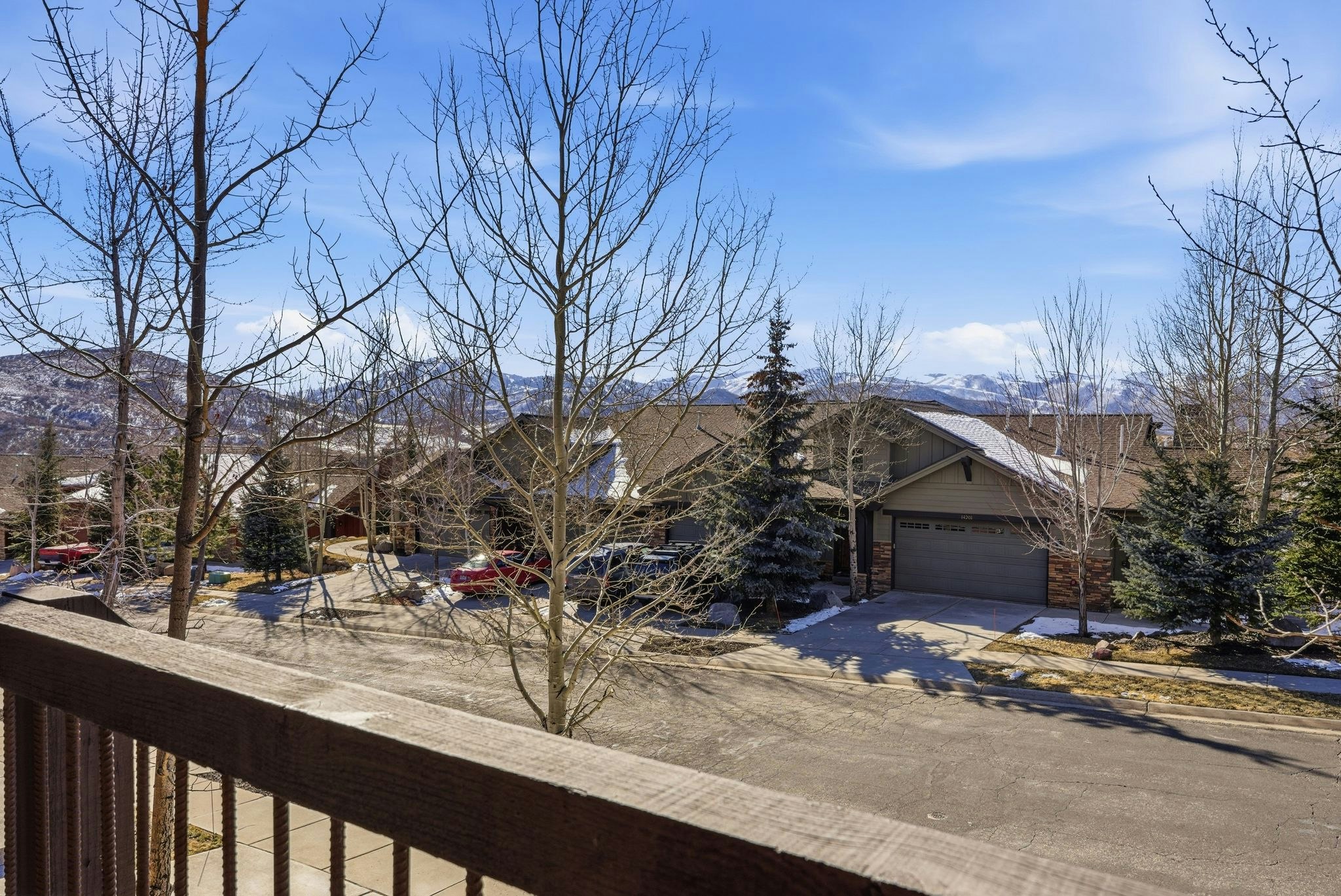 Snowline at Black Rock Ridge