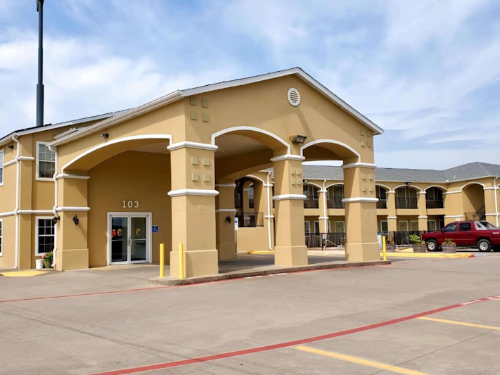 Scottish Inns Suites Forney East Dallas TX