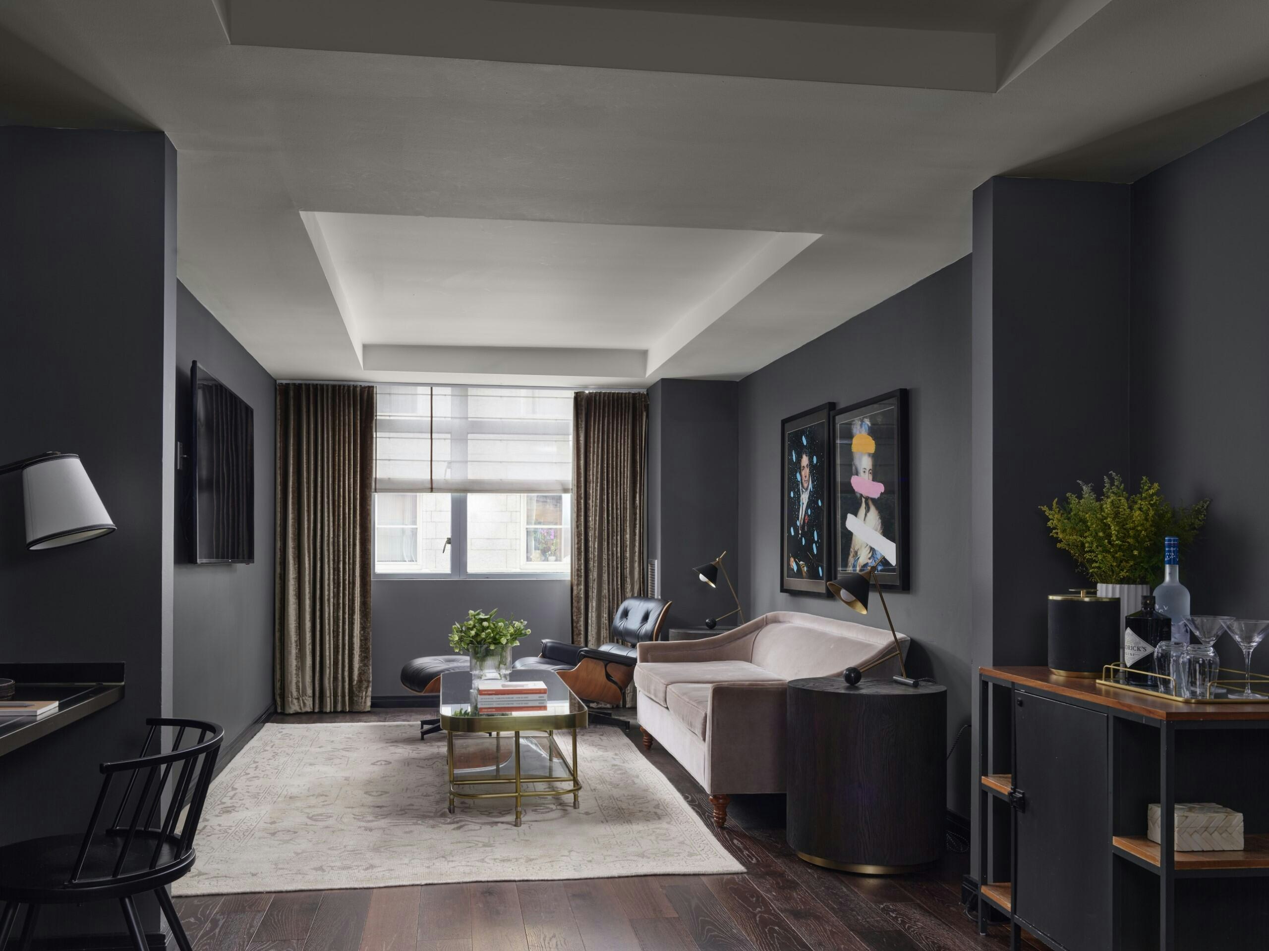 One Bedroom Suite