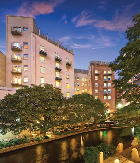 Club Wyndham Riverside Suites