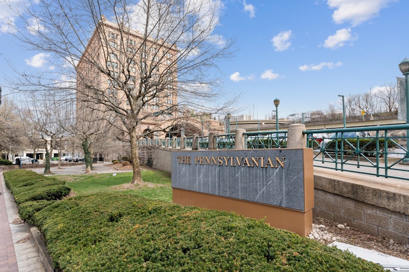 Placemakr Downtown Pittsburgh