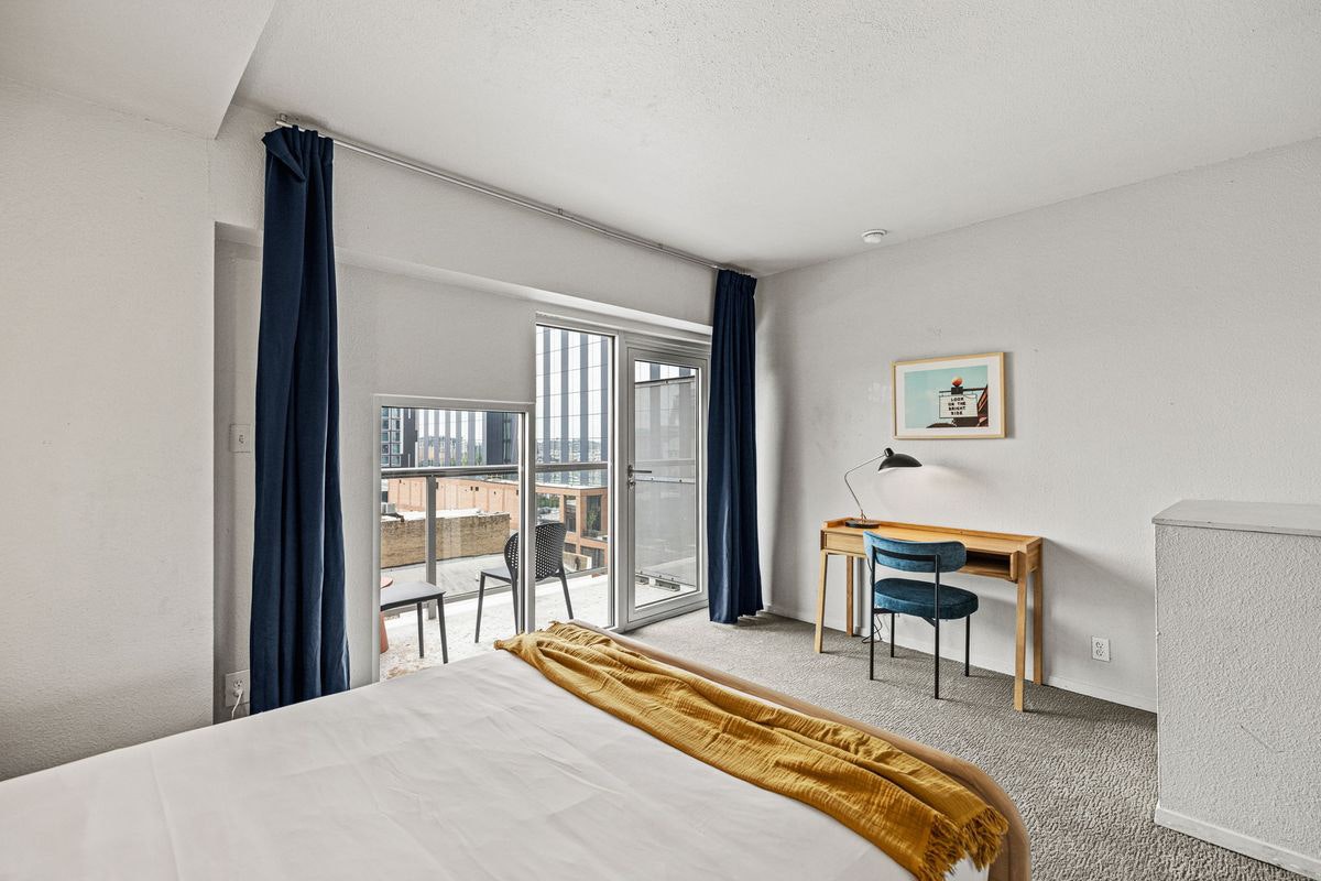 Deluxe Two Bedroom Apartment