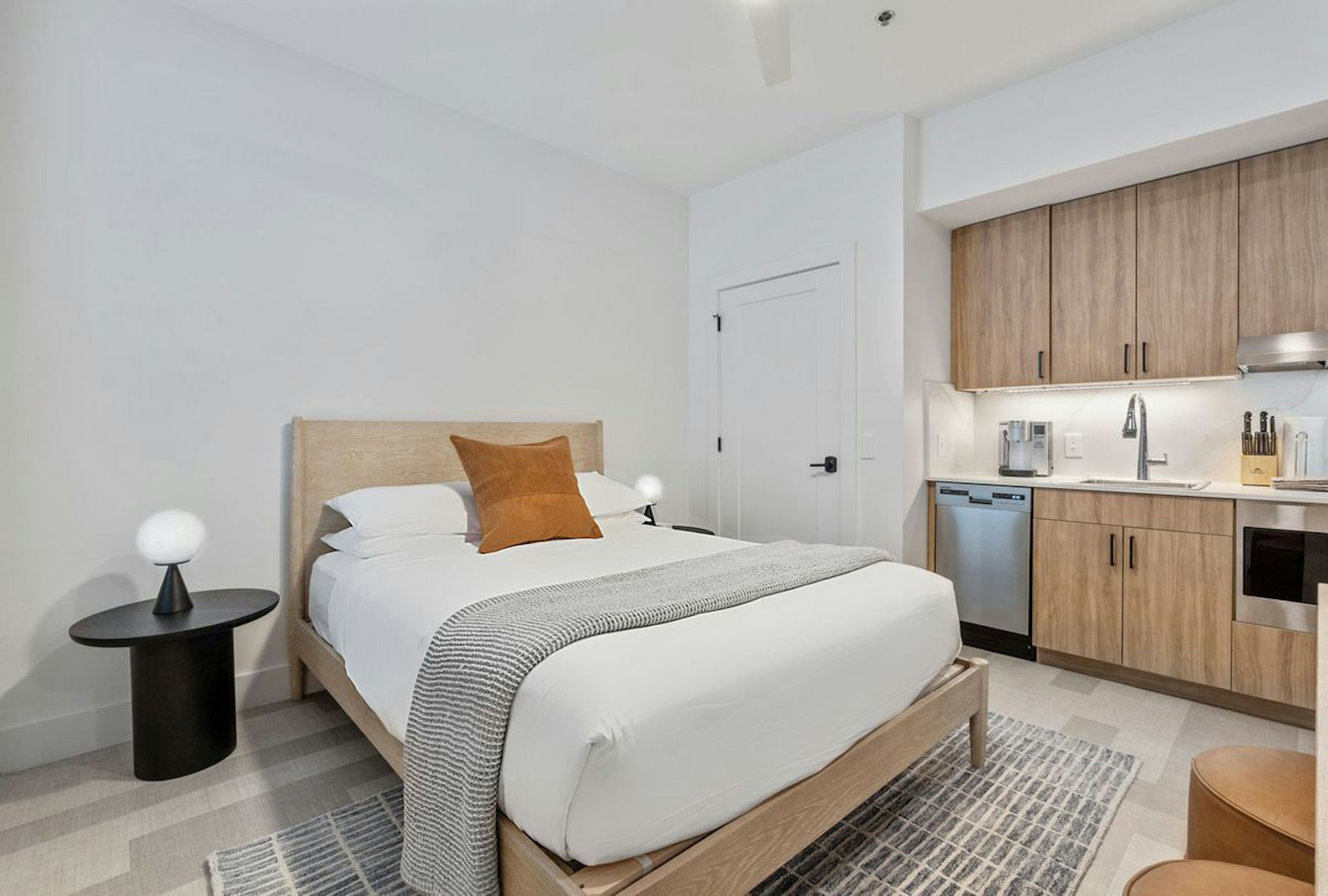 The Continental By Placemakr – San Antonio, TX