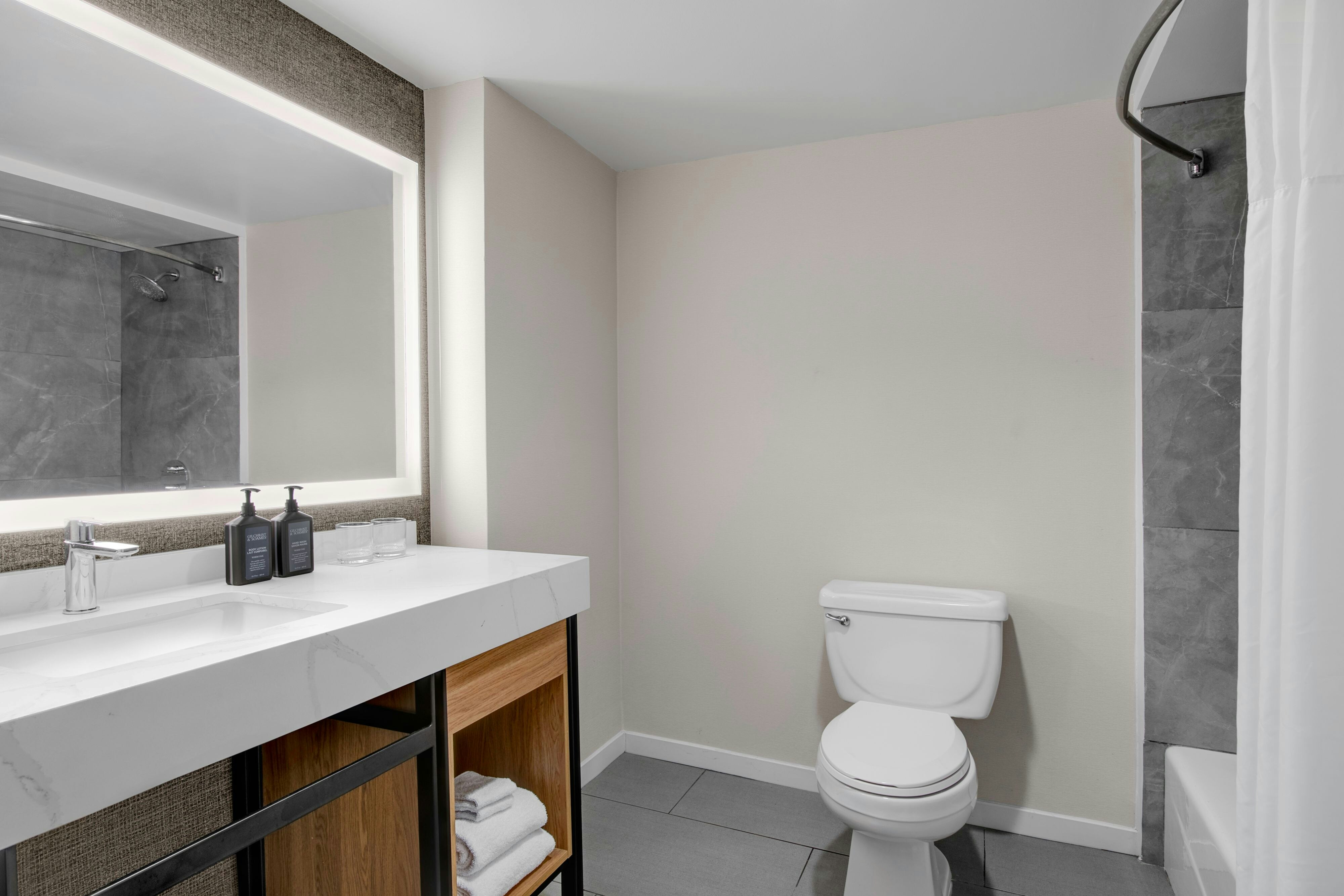 Sheraton Metairie – New Orleans Hotel