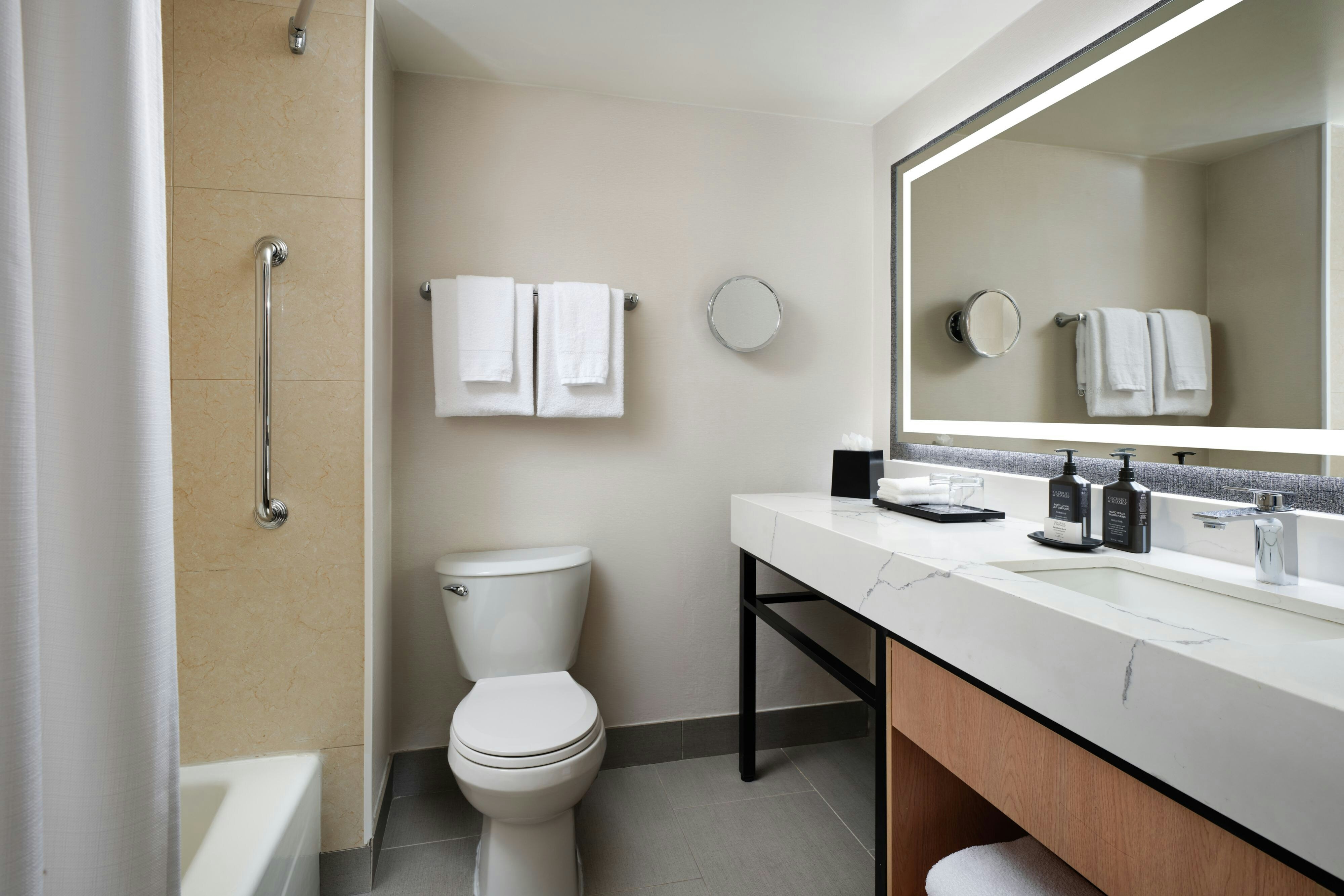 Sheraton Ontario Airport Hotel