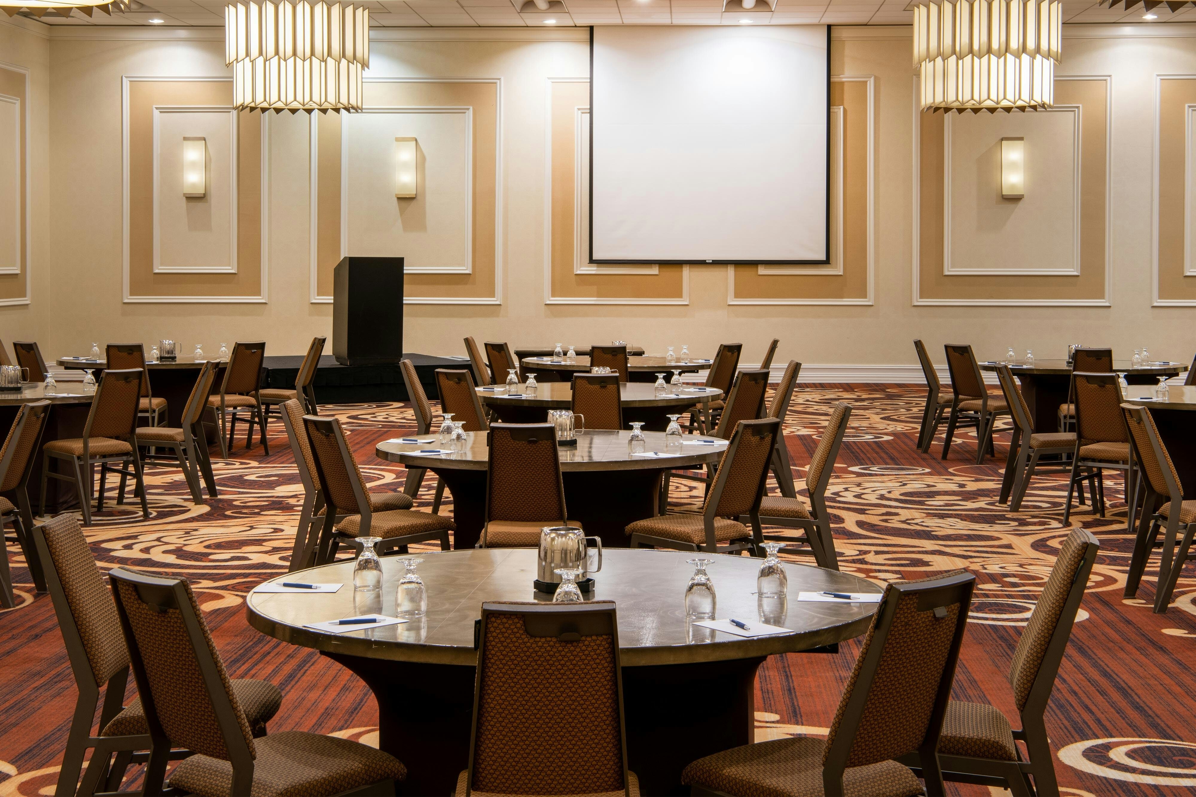 Sheraton Mission Valley San Diego Hotel