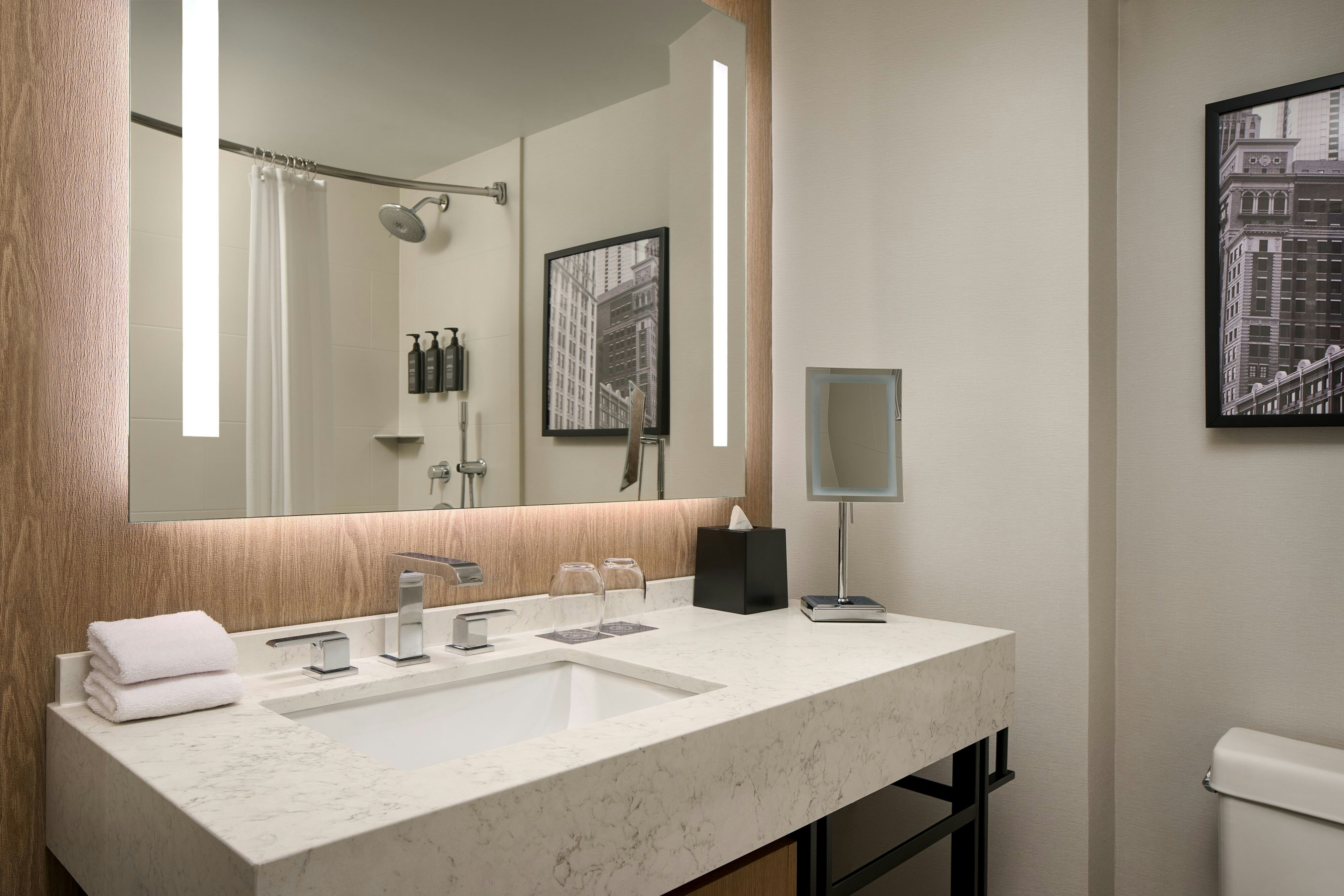 Sheraton Suites Chicago O’Hare
