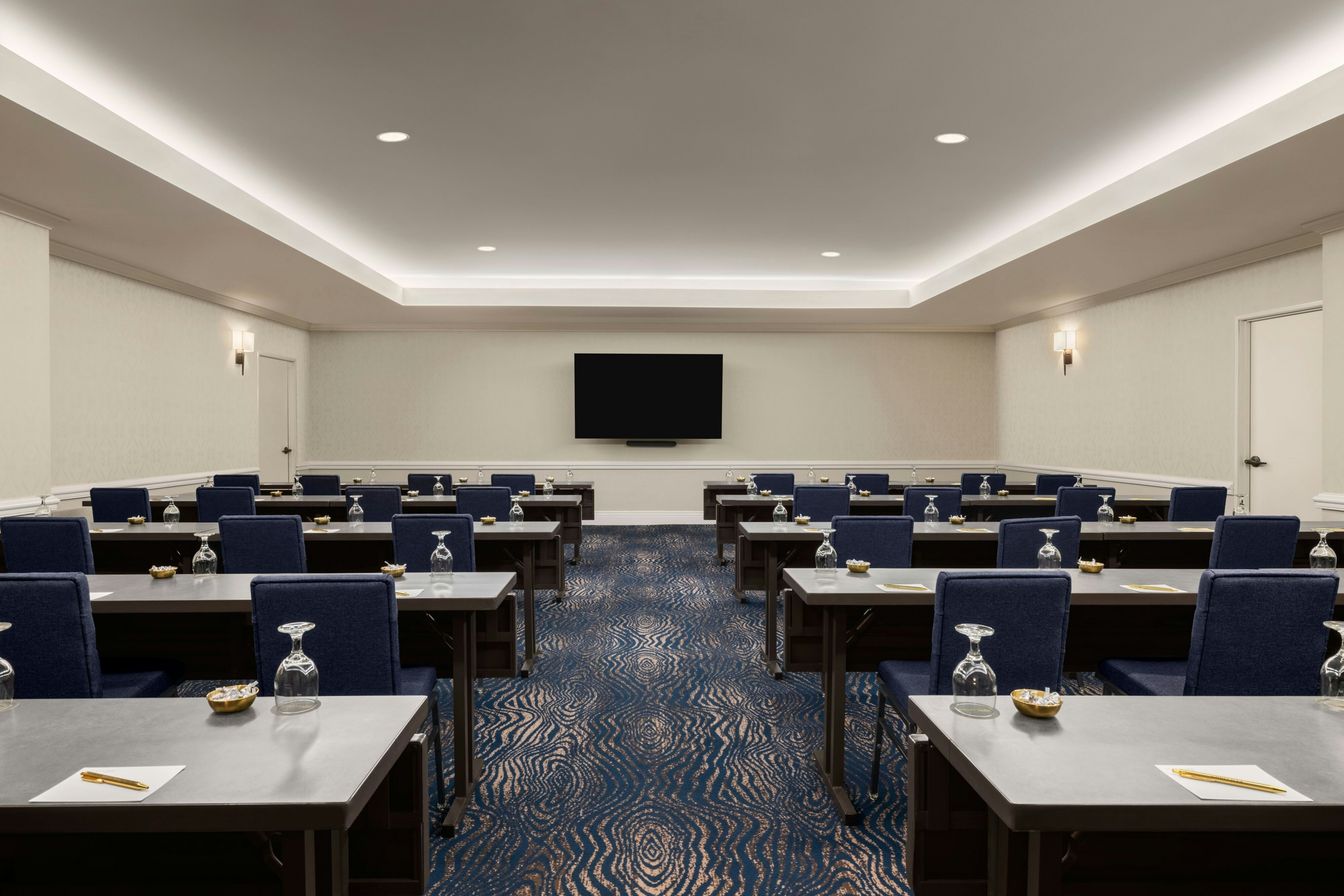 Courtyard by Marriott San Diego Downtown