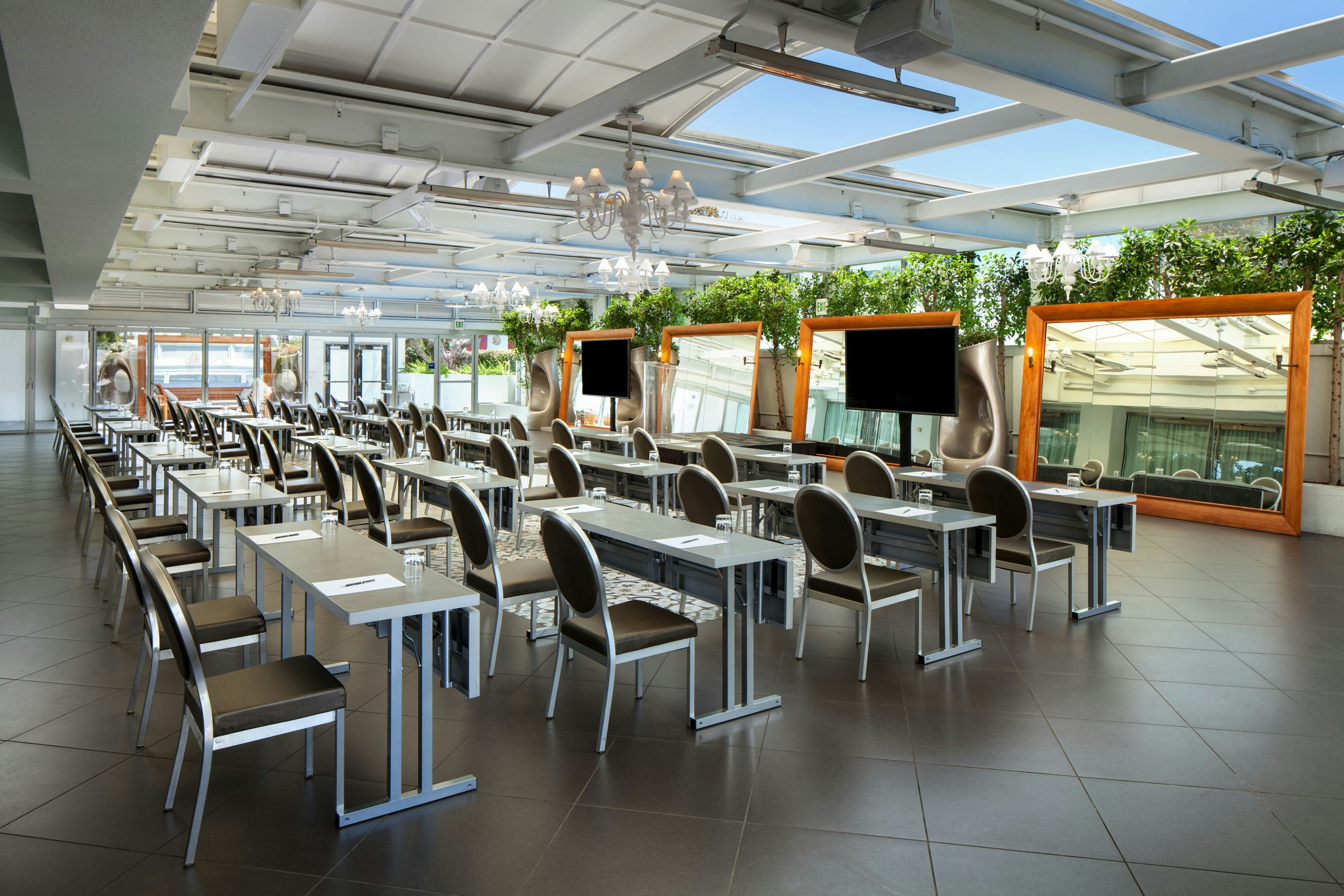 SLS Hotel, a Luxury Collection Hotel, Beverly Hills