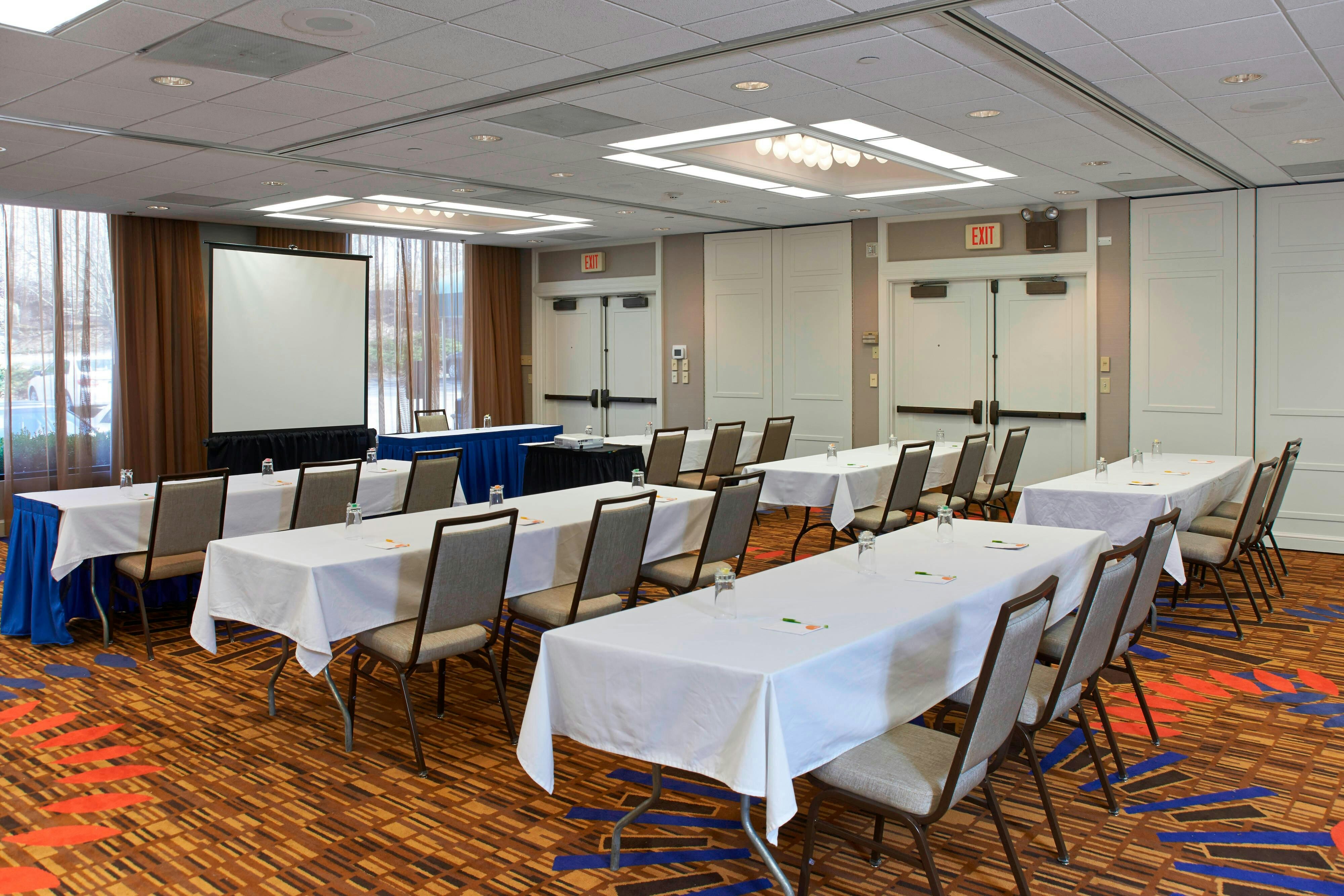 Courtyard by Marriott Shelton